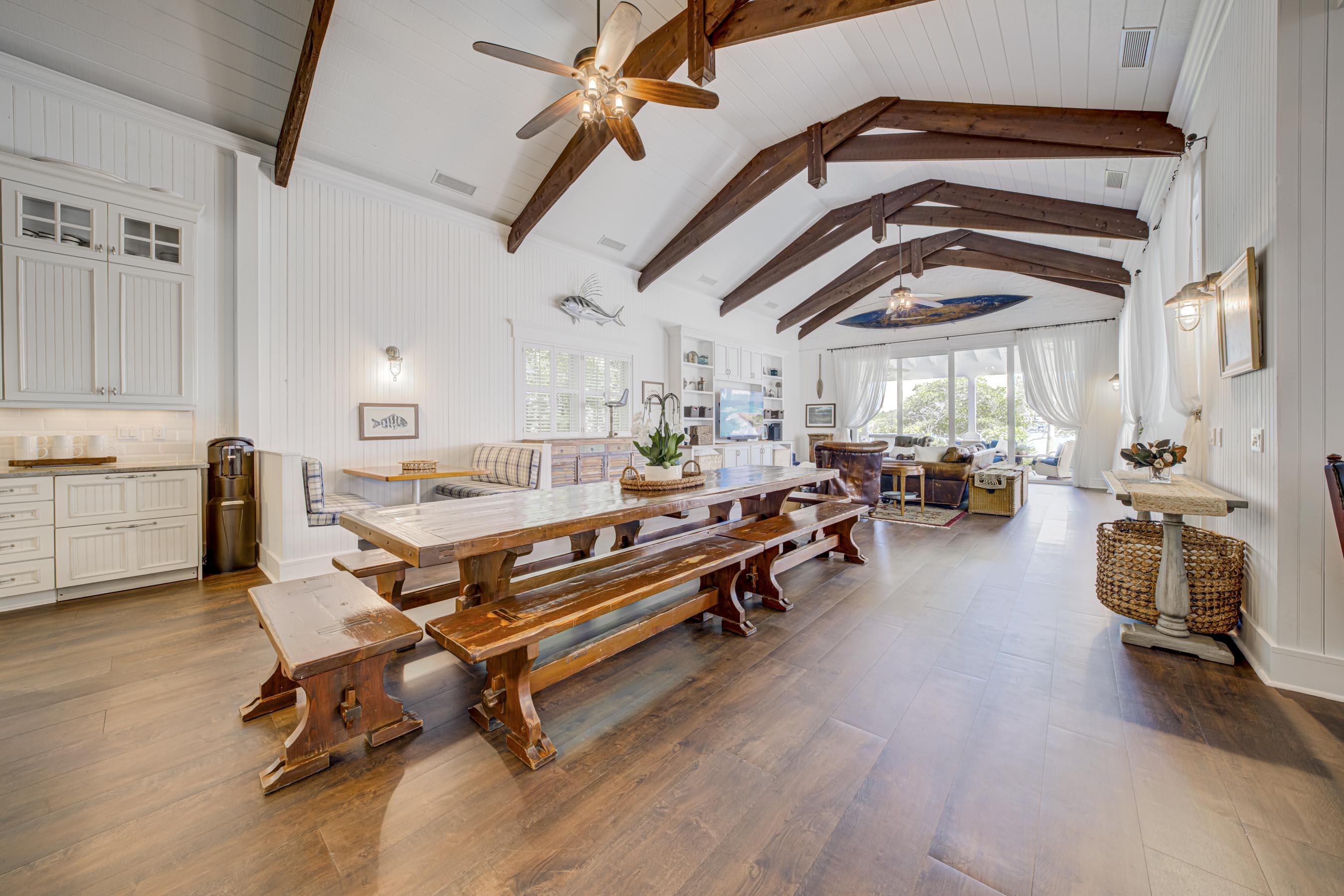 PENNOCK POINT - Residential