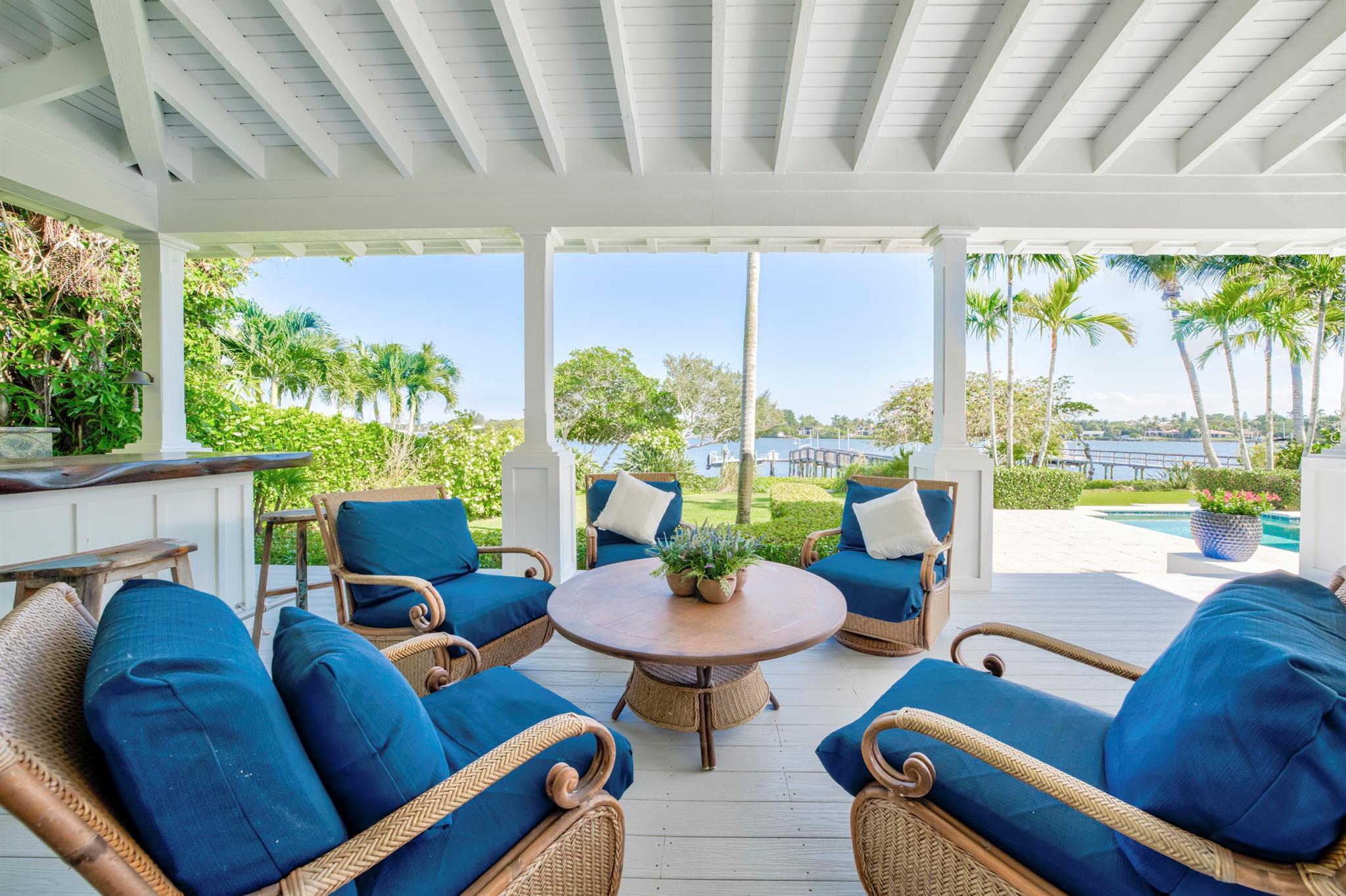 PENNOCK POINT - Residential