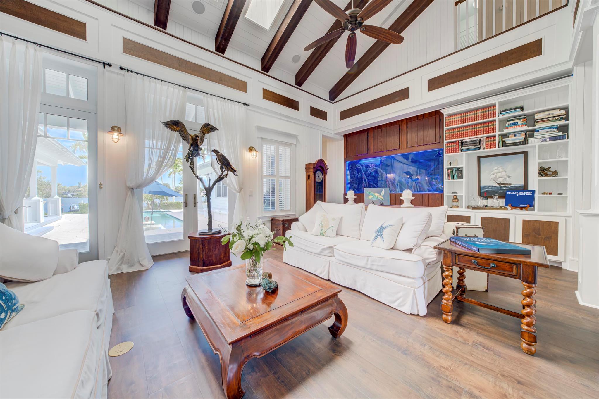 PENNOCK POINT - Residential