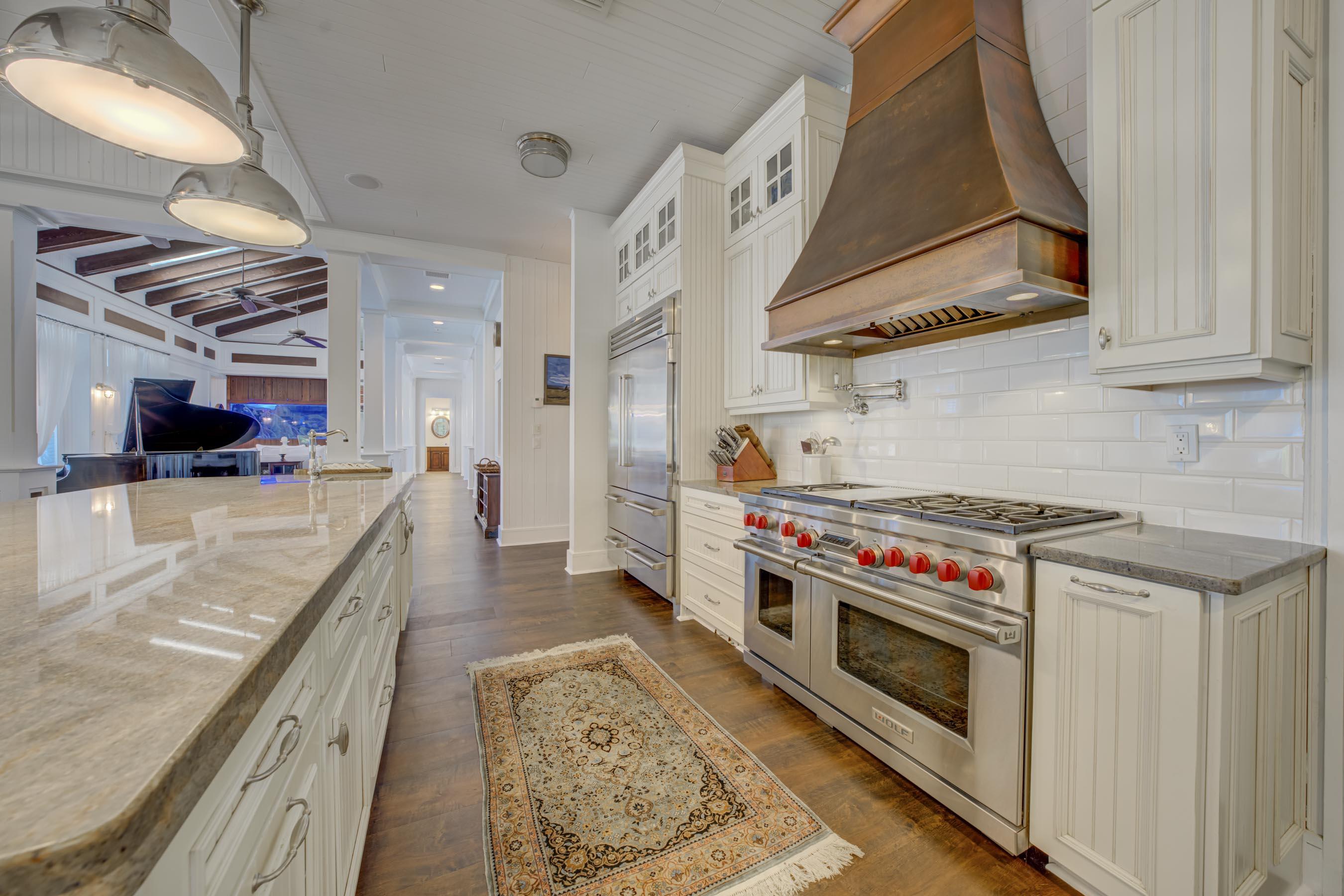 PENNOCK POINT - Residential