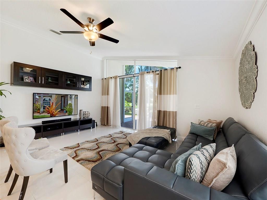 FAIRFIELDS LACUNA 5 - Residential