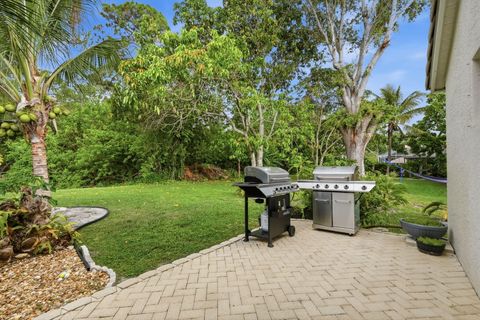 Tiny photo for 3916 Cypress Lake Drive, Lake Worth, FL 33467 (MLS # B26034602)