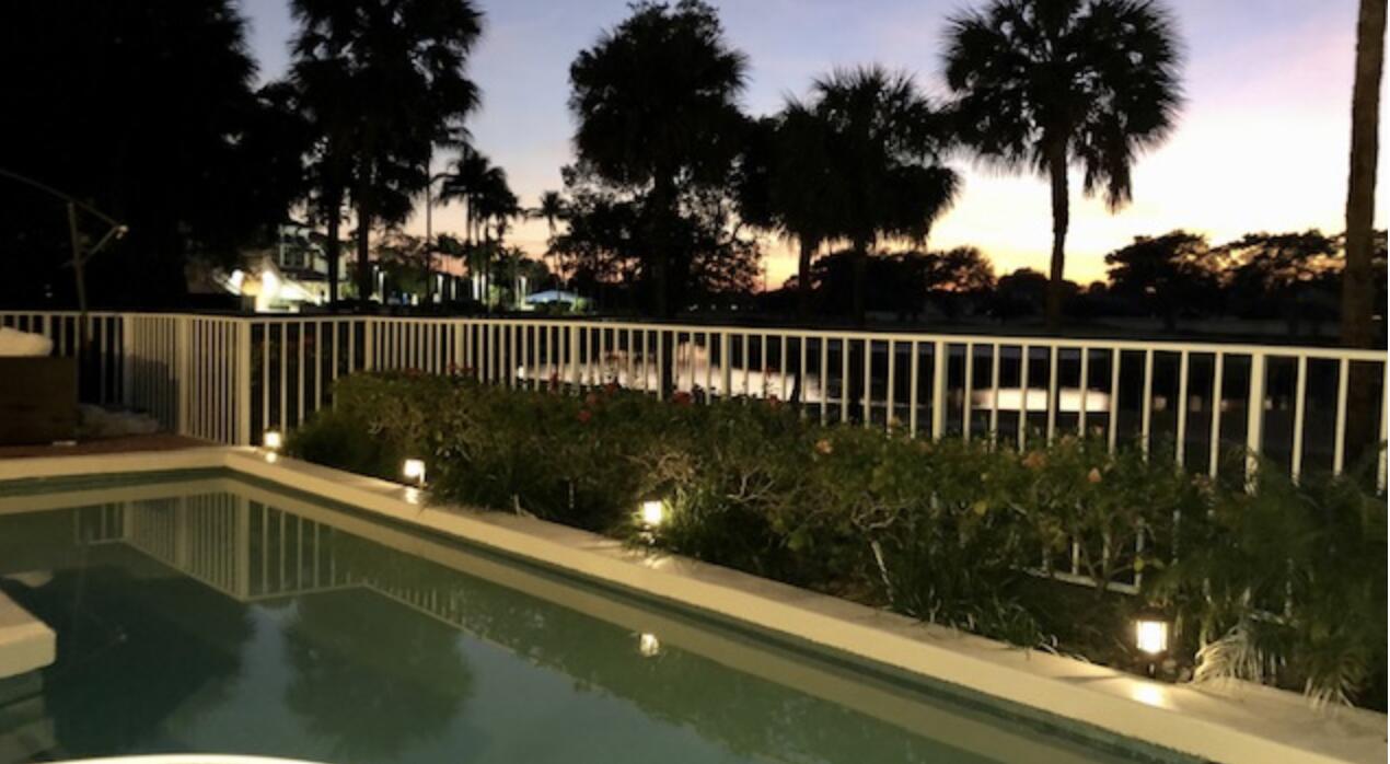 TIFFANY TRACE - Residential