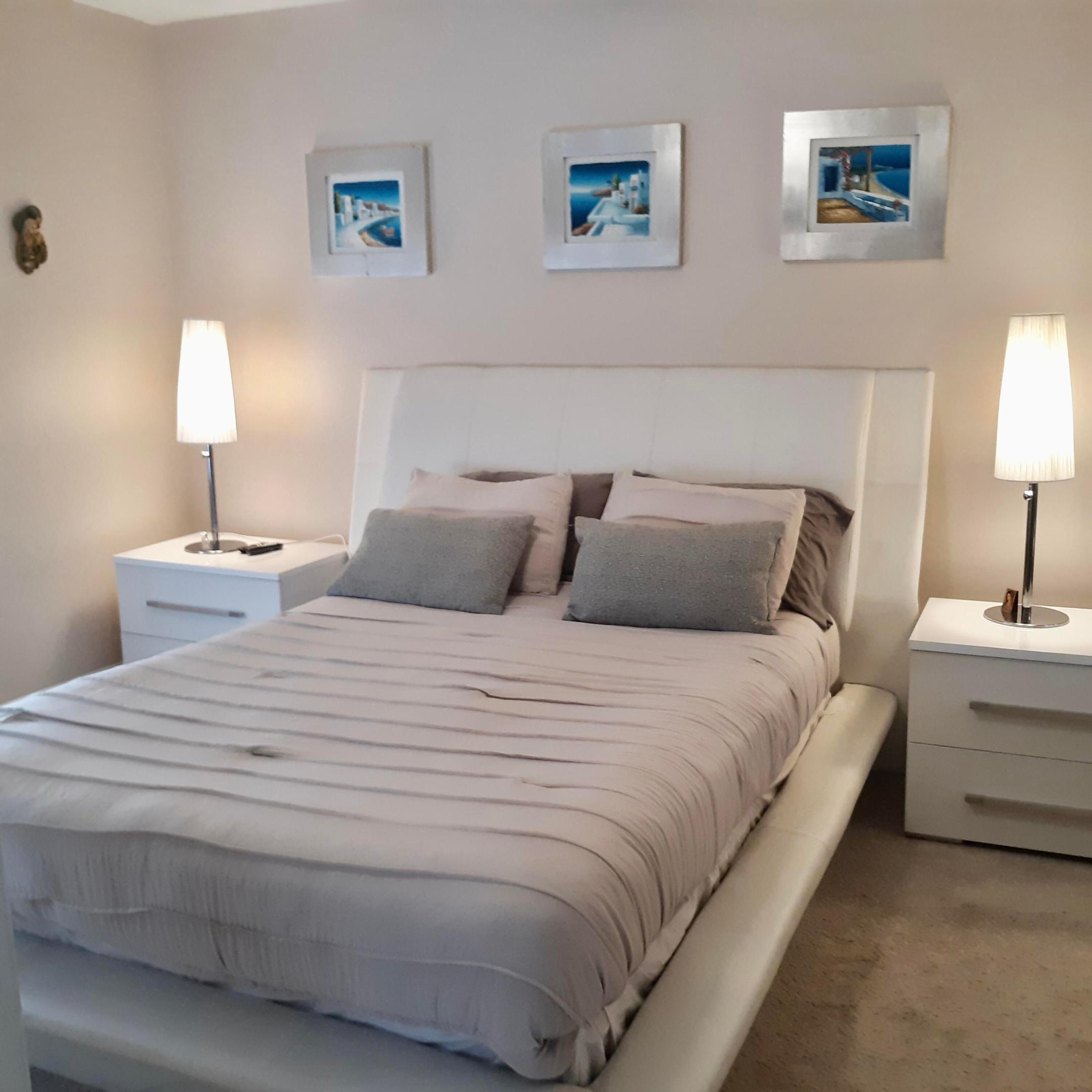 TIFFANY TRACE - Residential