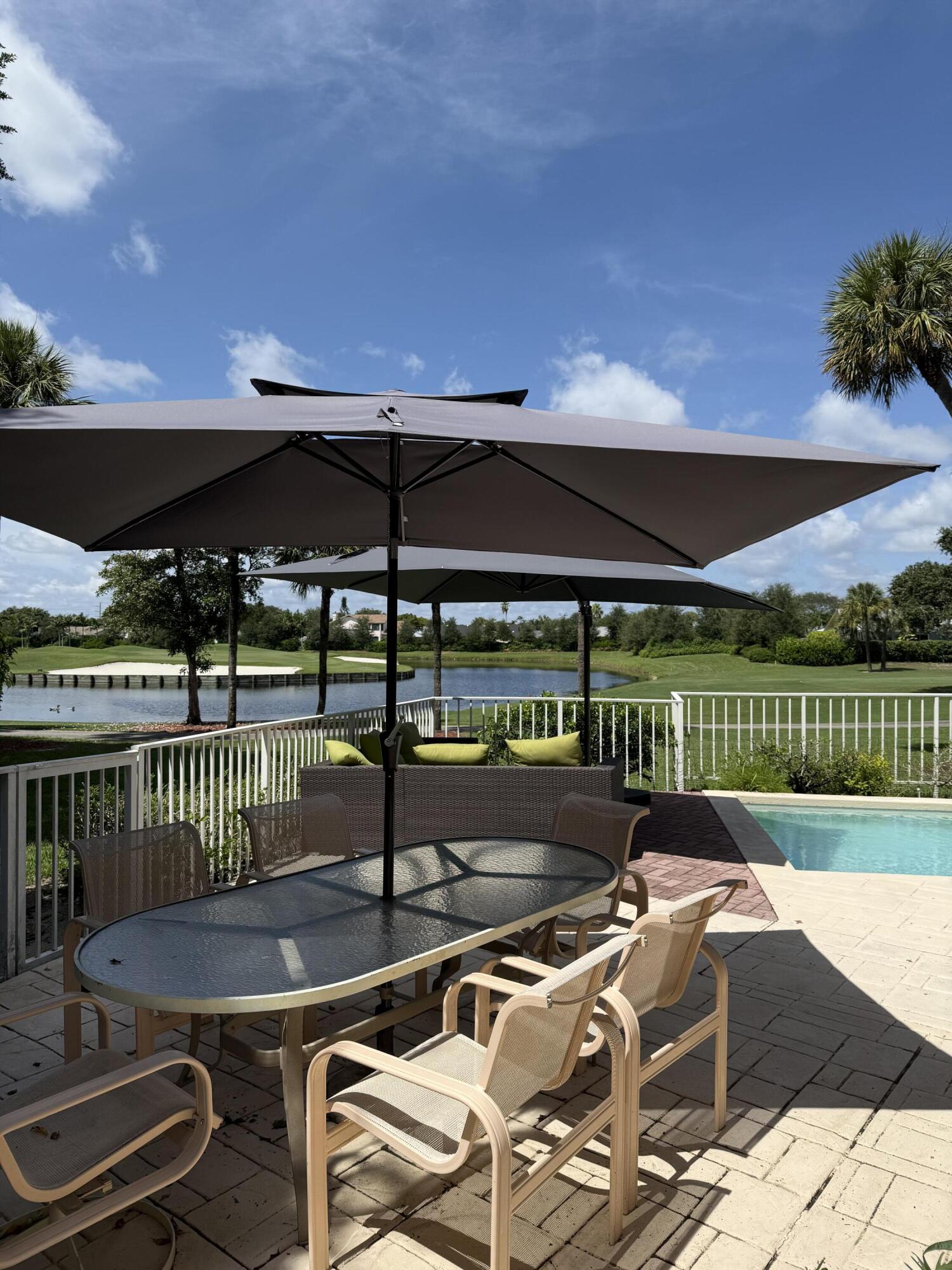 TIFFANY TRACE - Residential