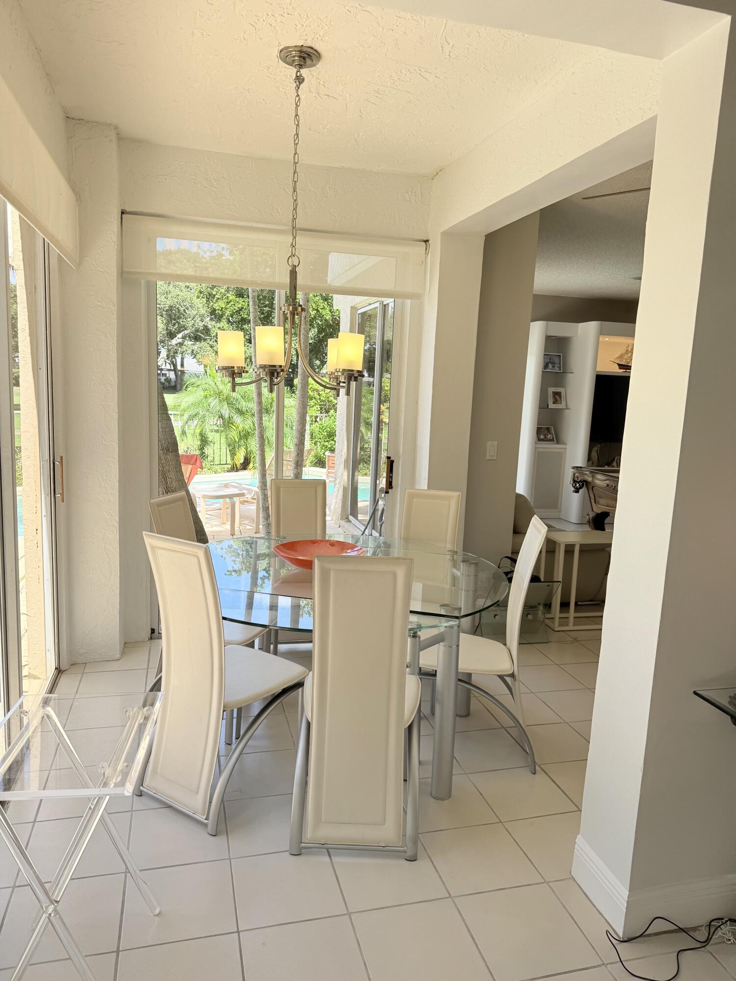 TIFFANY TRACE - Residential