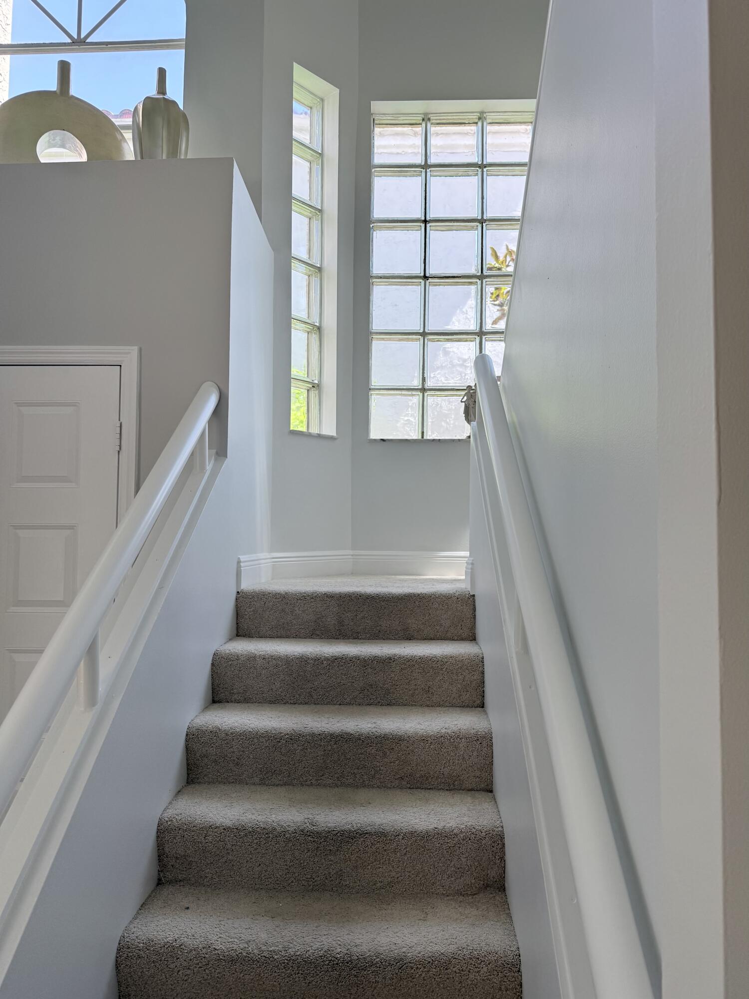 TIFFANY TRACE - Residential