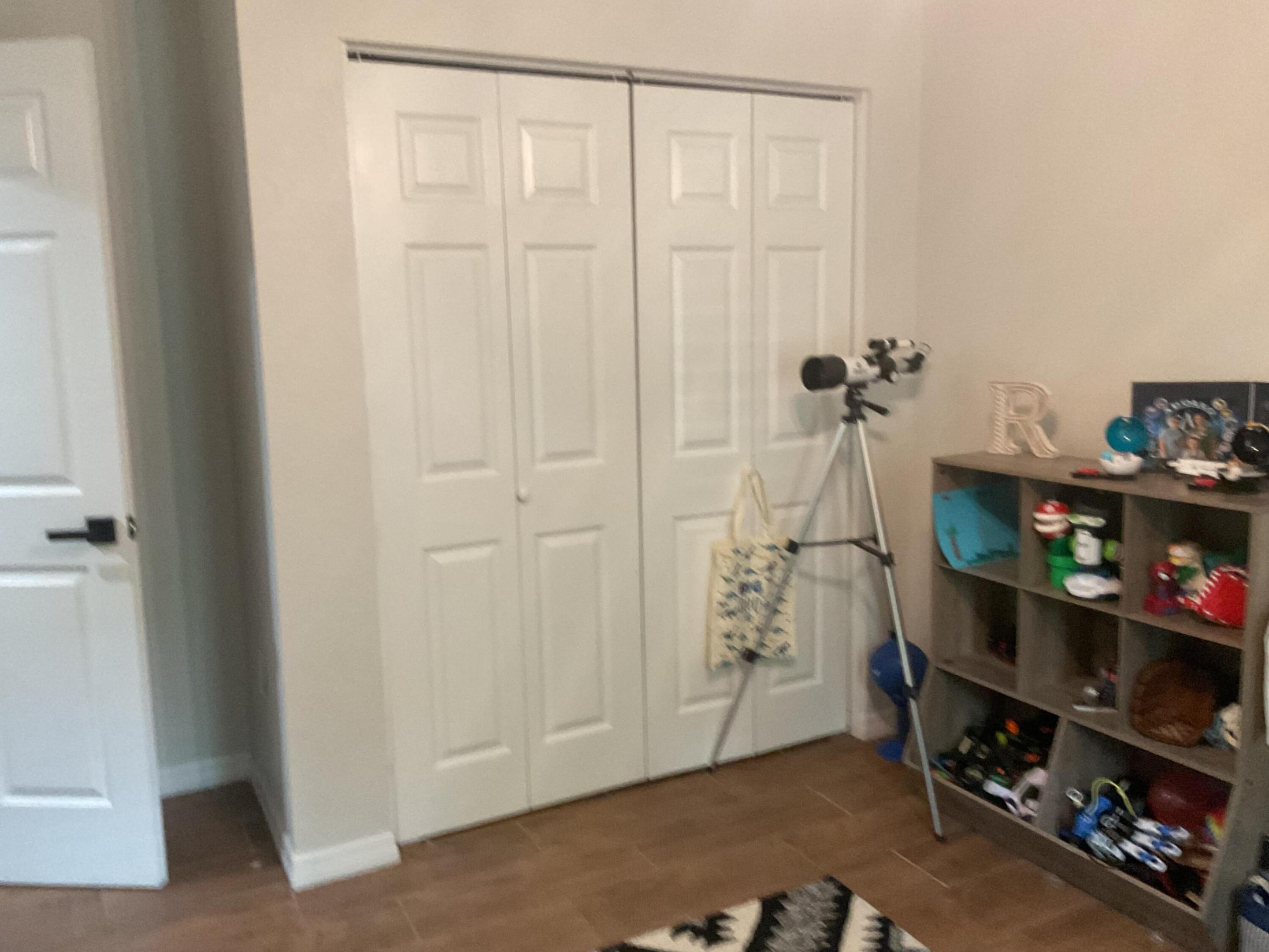 PETIT PARK - Residential