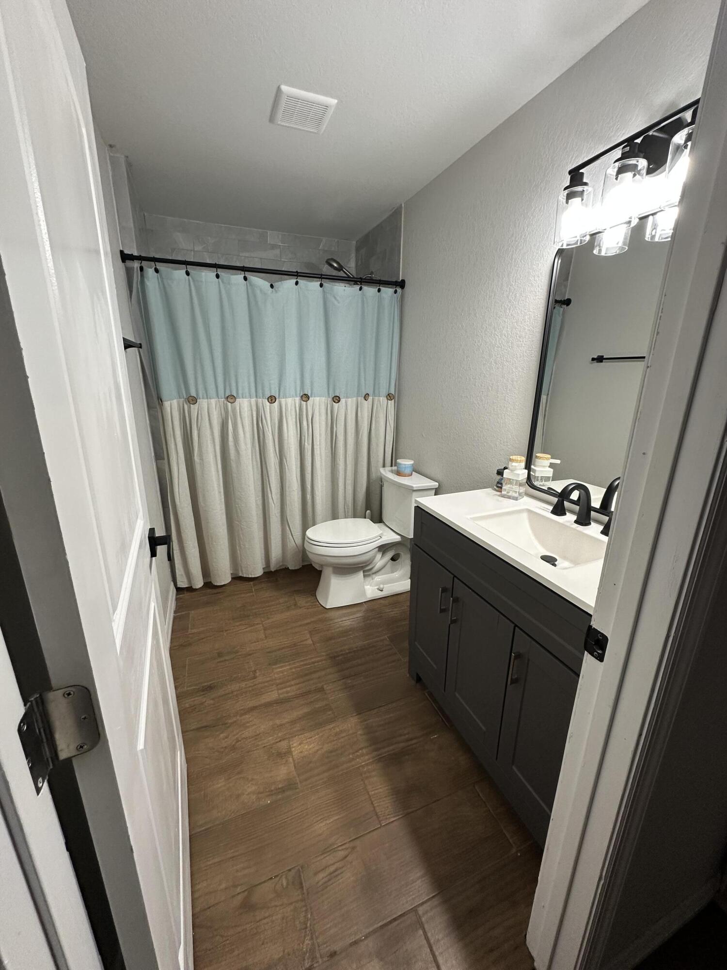 PETIT PARK - Residential