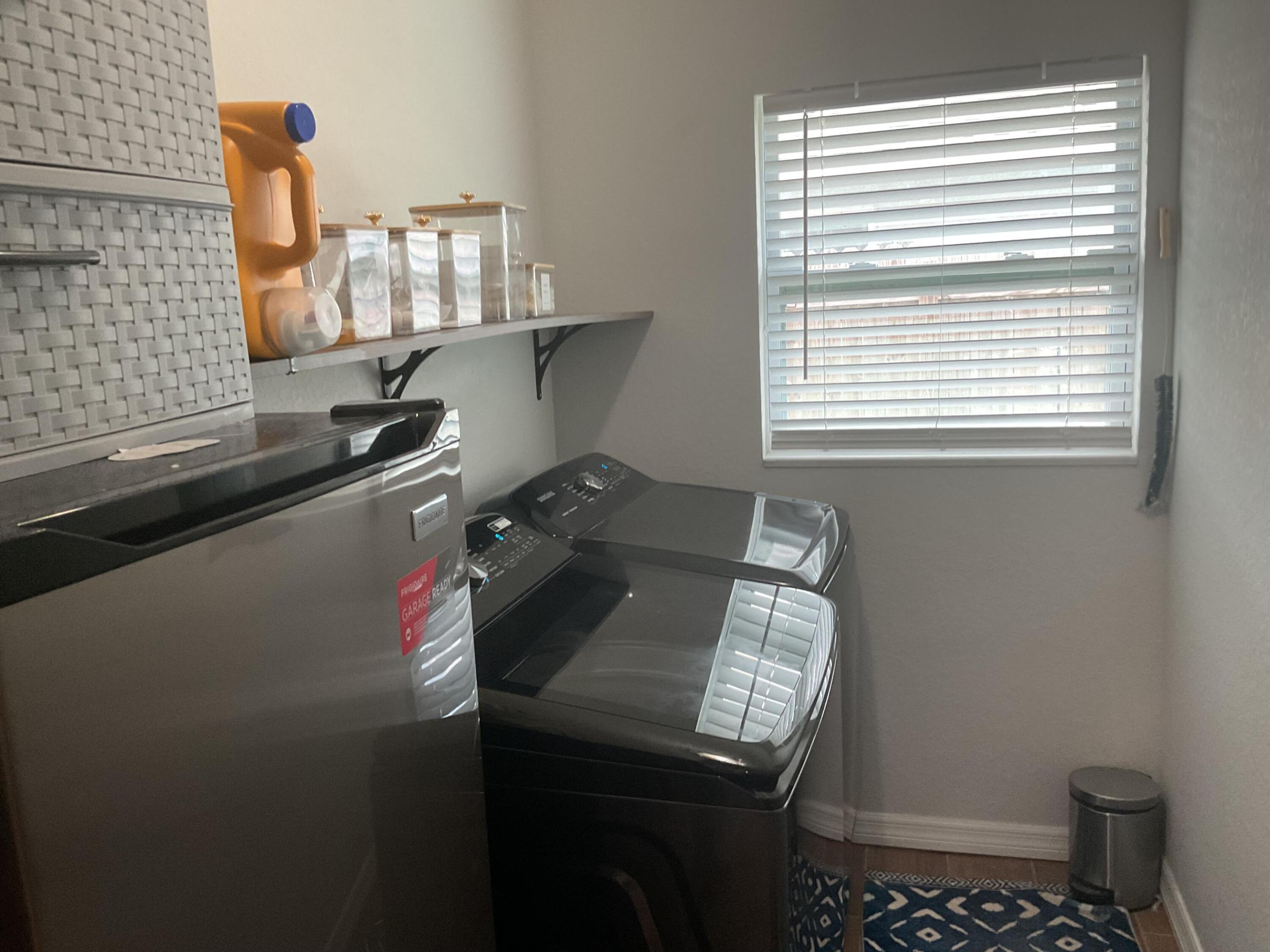 PETIT PARK - Residential