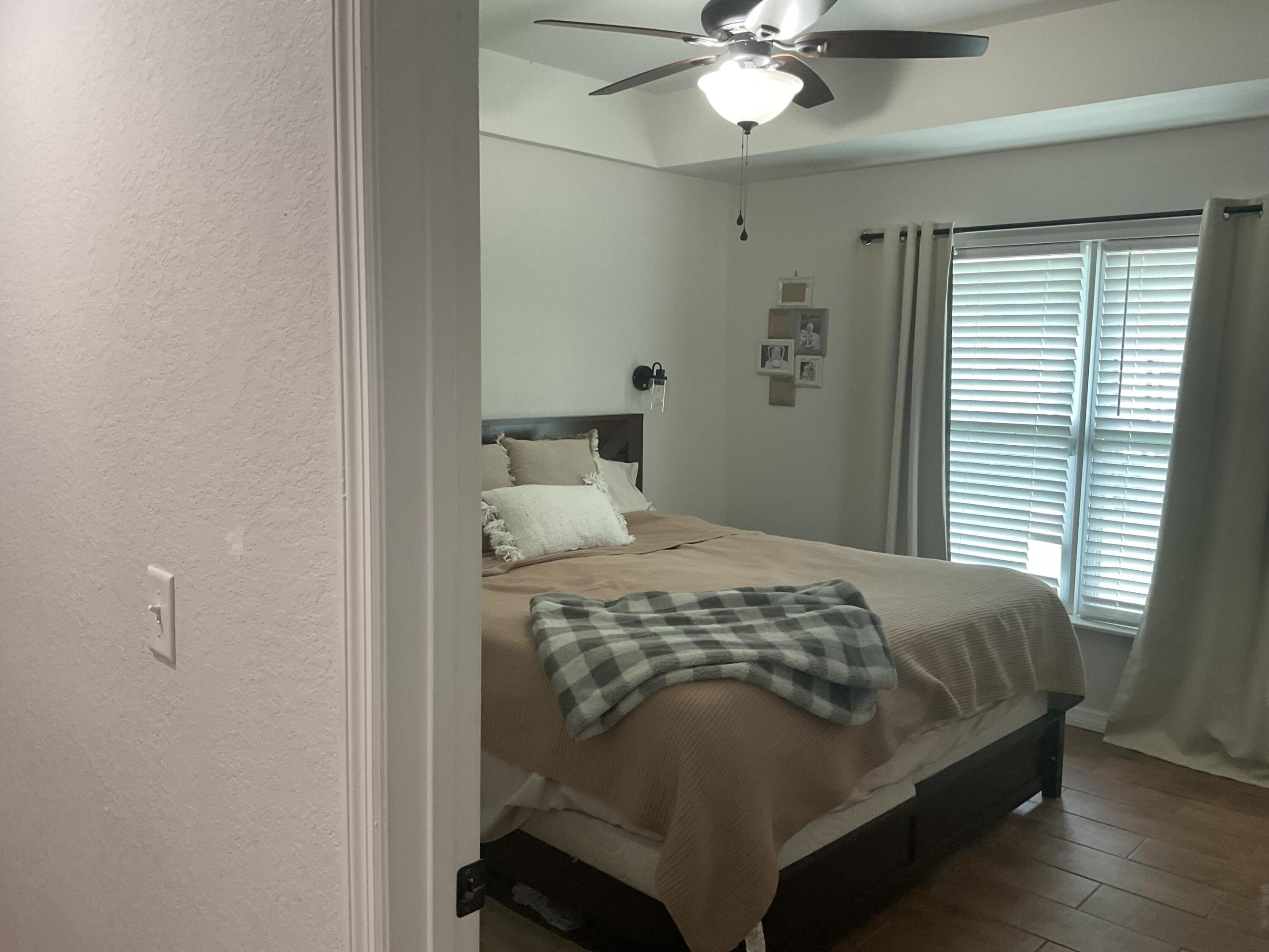 PETIT PARK - Residential