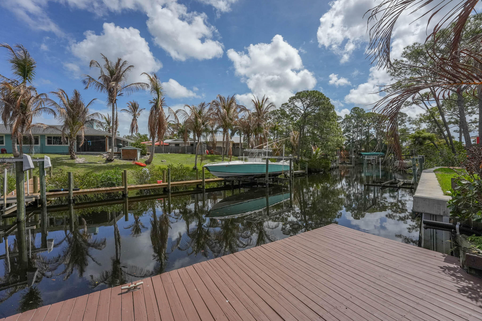 RUSTIC HILLS - Residential