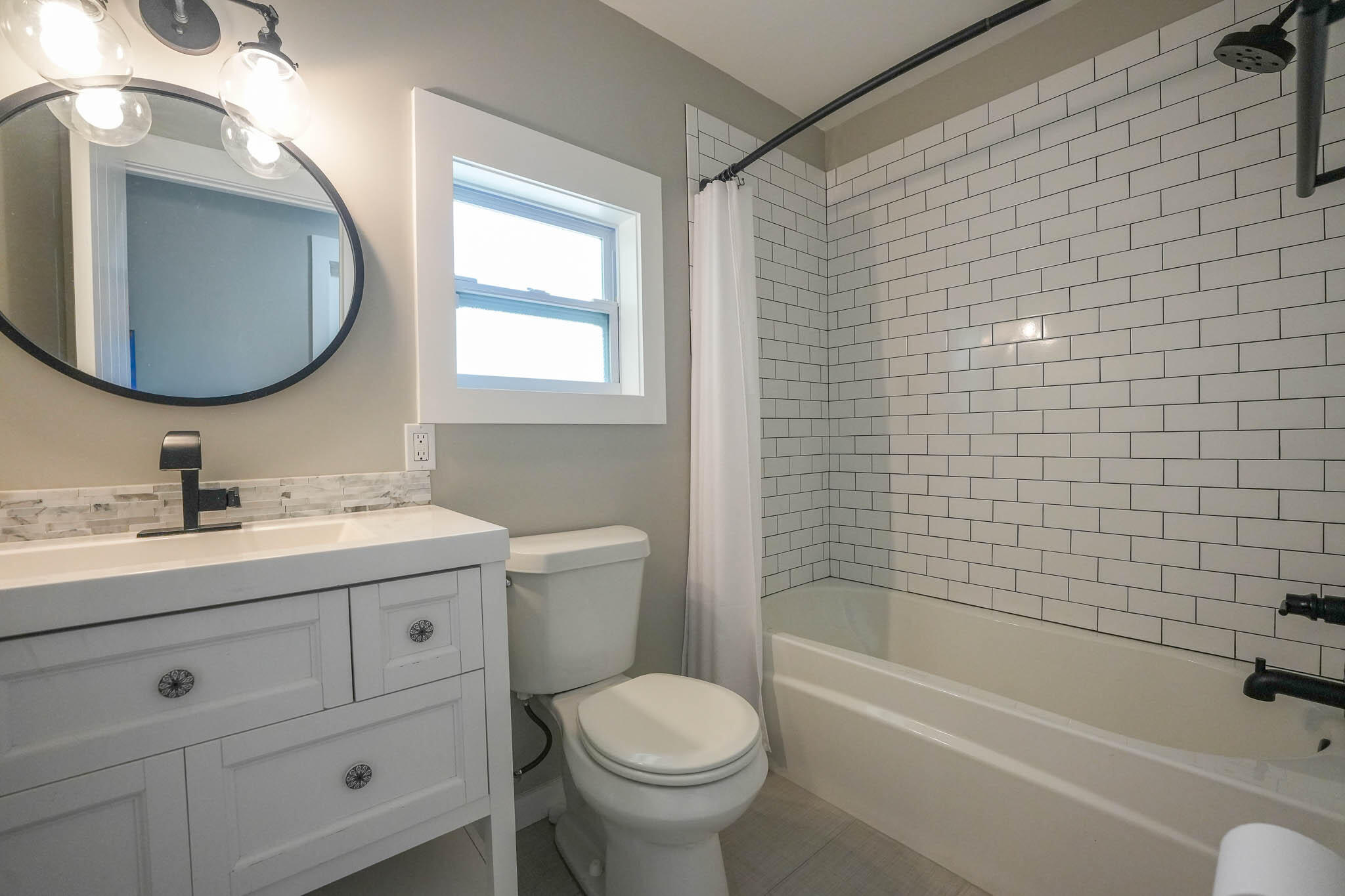 RUSTIC HILLS - Residential