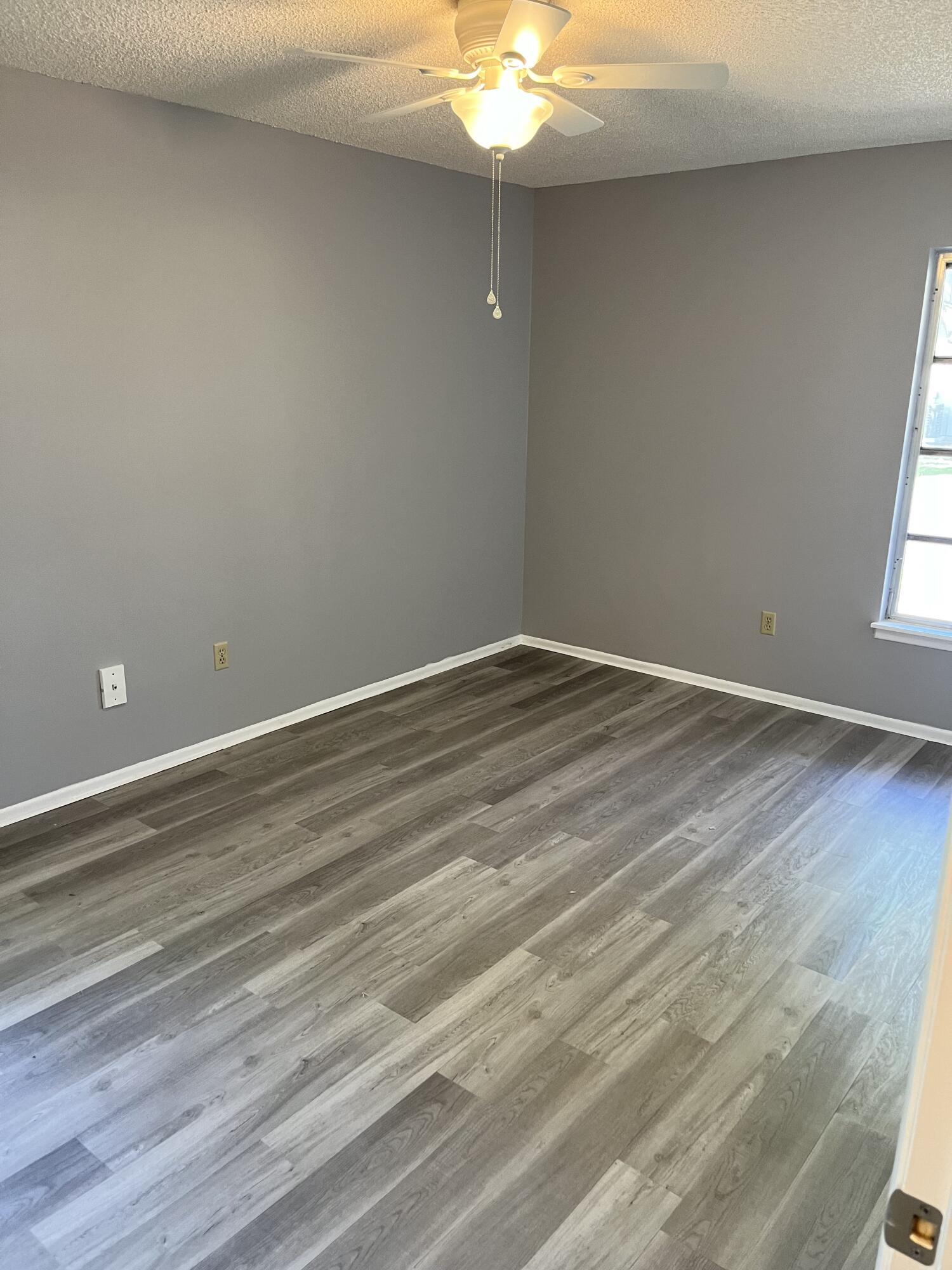 CINNAMON TREE - Residential Lease