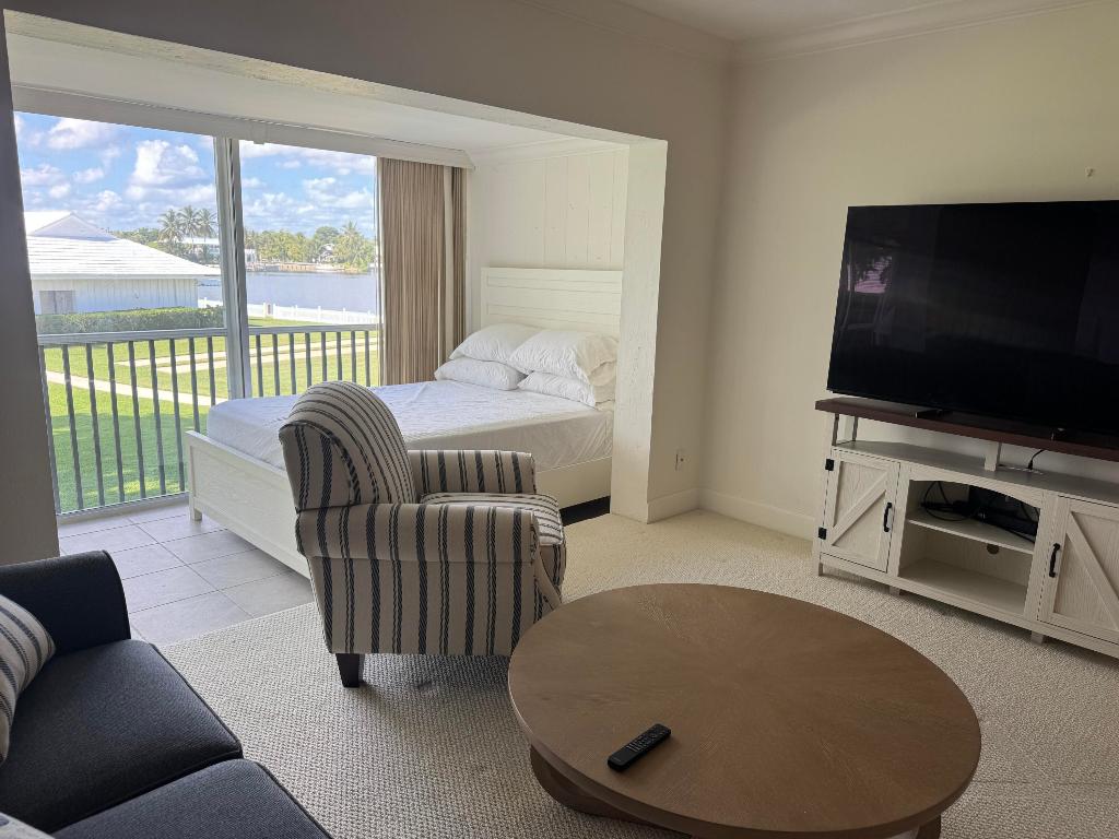 LOST TREE CLUB CONDO 1 OLD PORT VILLAGE PT - Residential