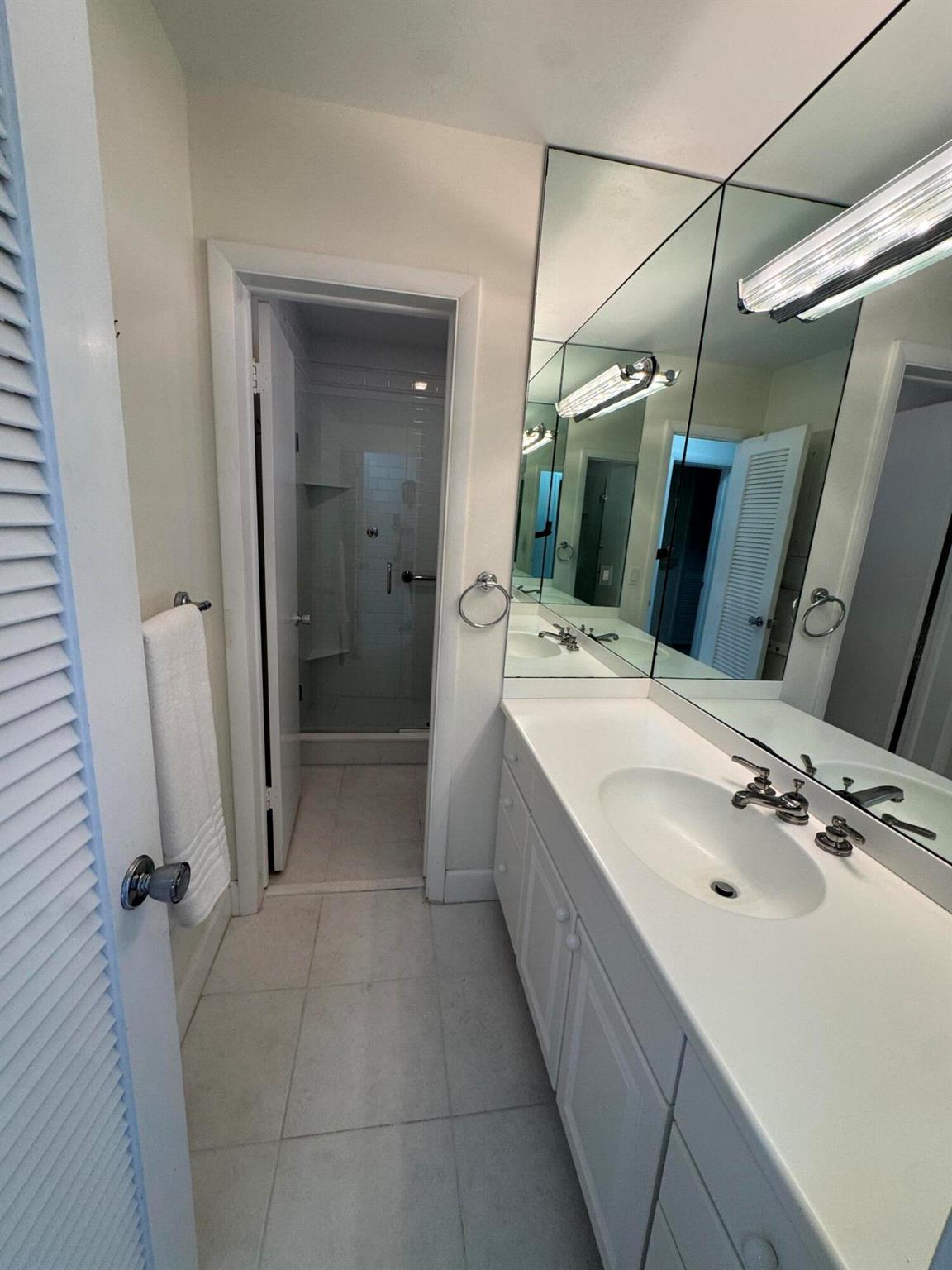 LOST TREE CLUB CONDO 1 OL - Residential