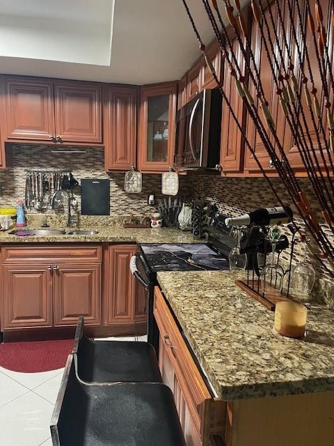 Country Club Manor C - Residential