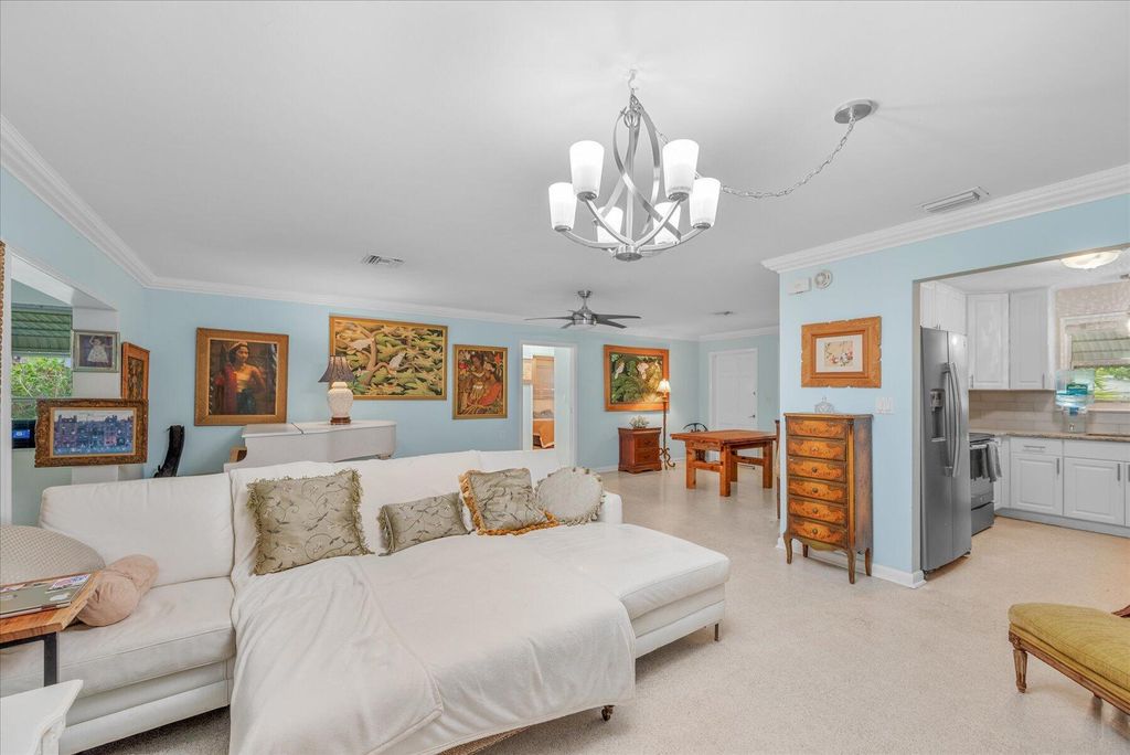 Photo of 117 E Riverside Drive, Jupiter, FL 33469 (MLS # R10941759)