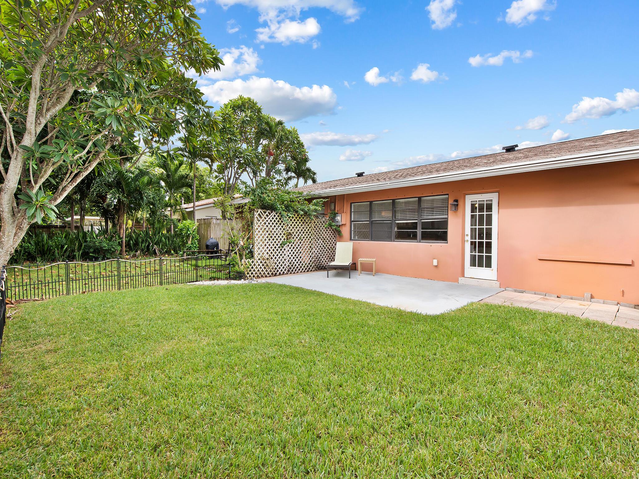 BOCA RATON RIVIERA - Residential Lease