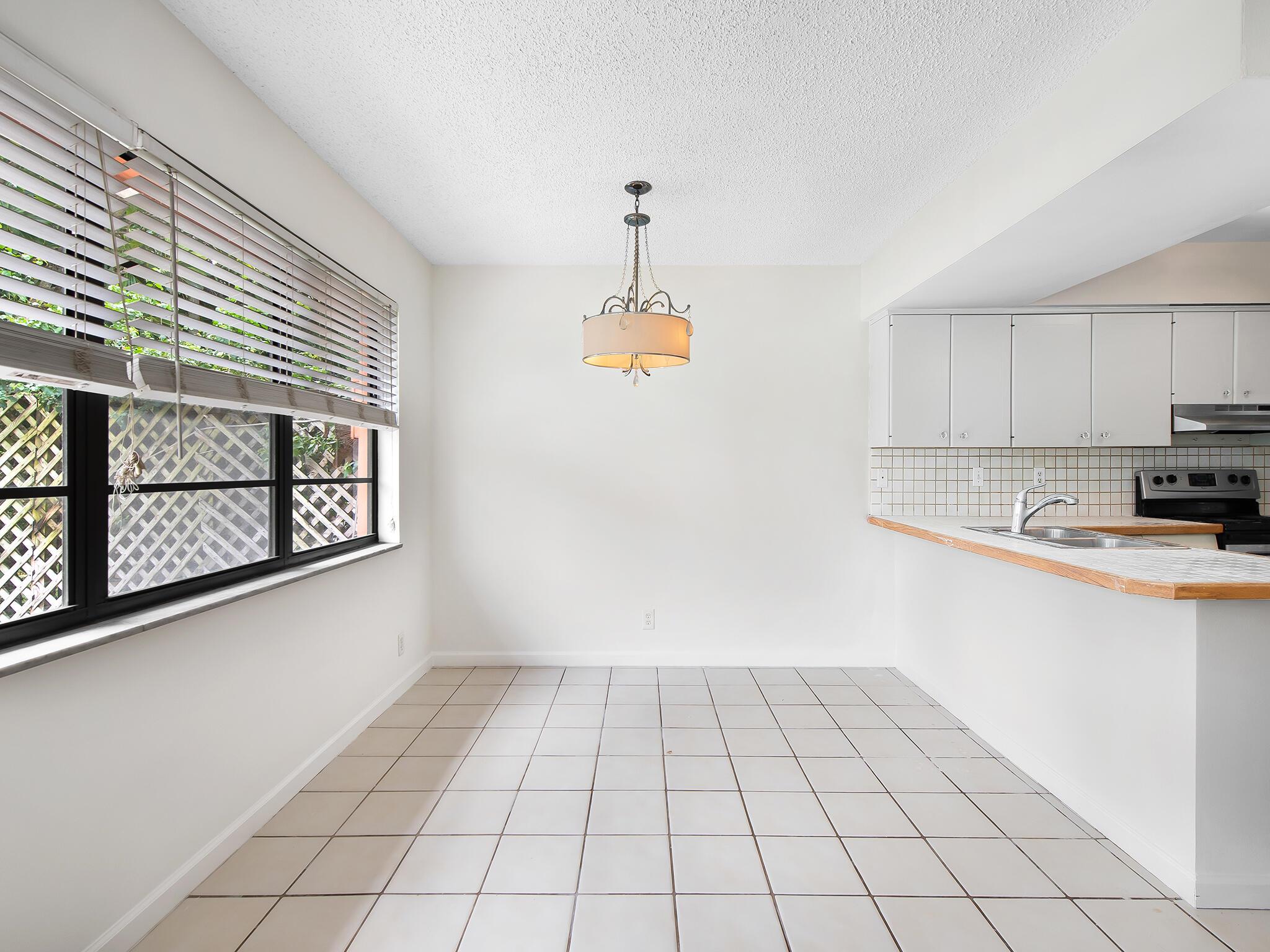 BOCA RATON RIVIERA - Residential Lease