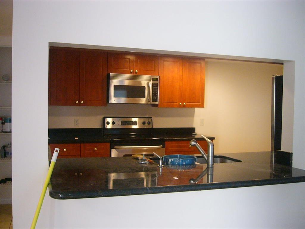 lakeside of delray - Residential Lease