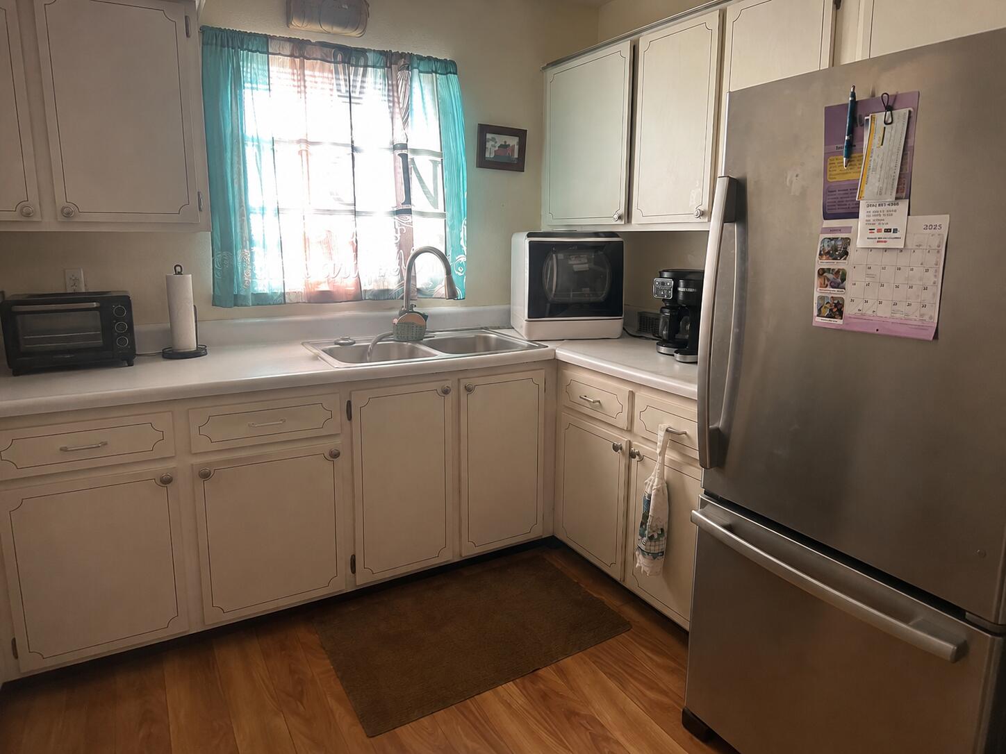 410 W Palm Street B8