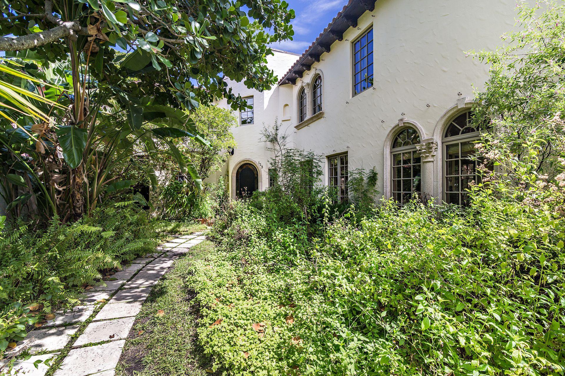 ROYAL PARK - Residential