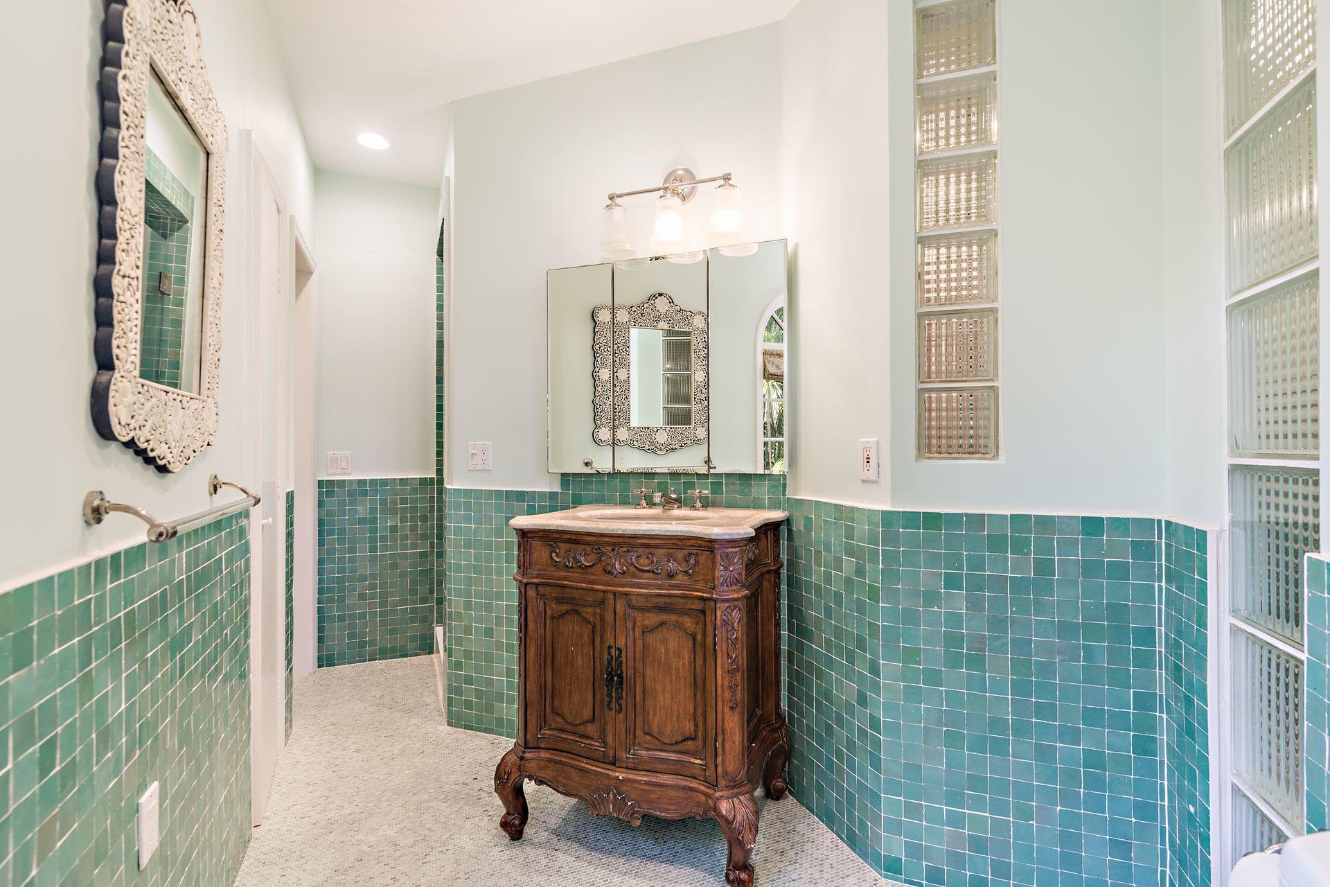 ROYAL PARK - Residential