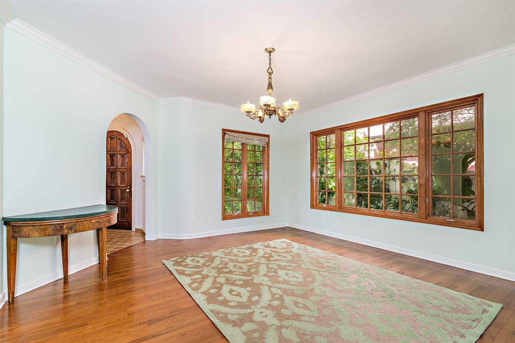 ROYAL PARK - Residential