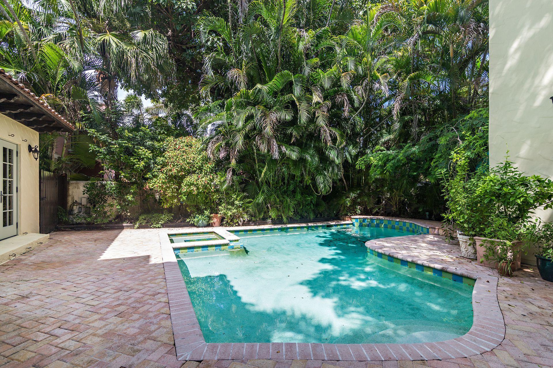 ROYAL PARK - Residential