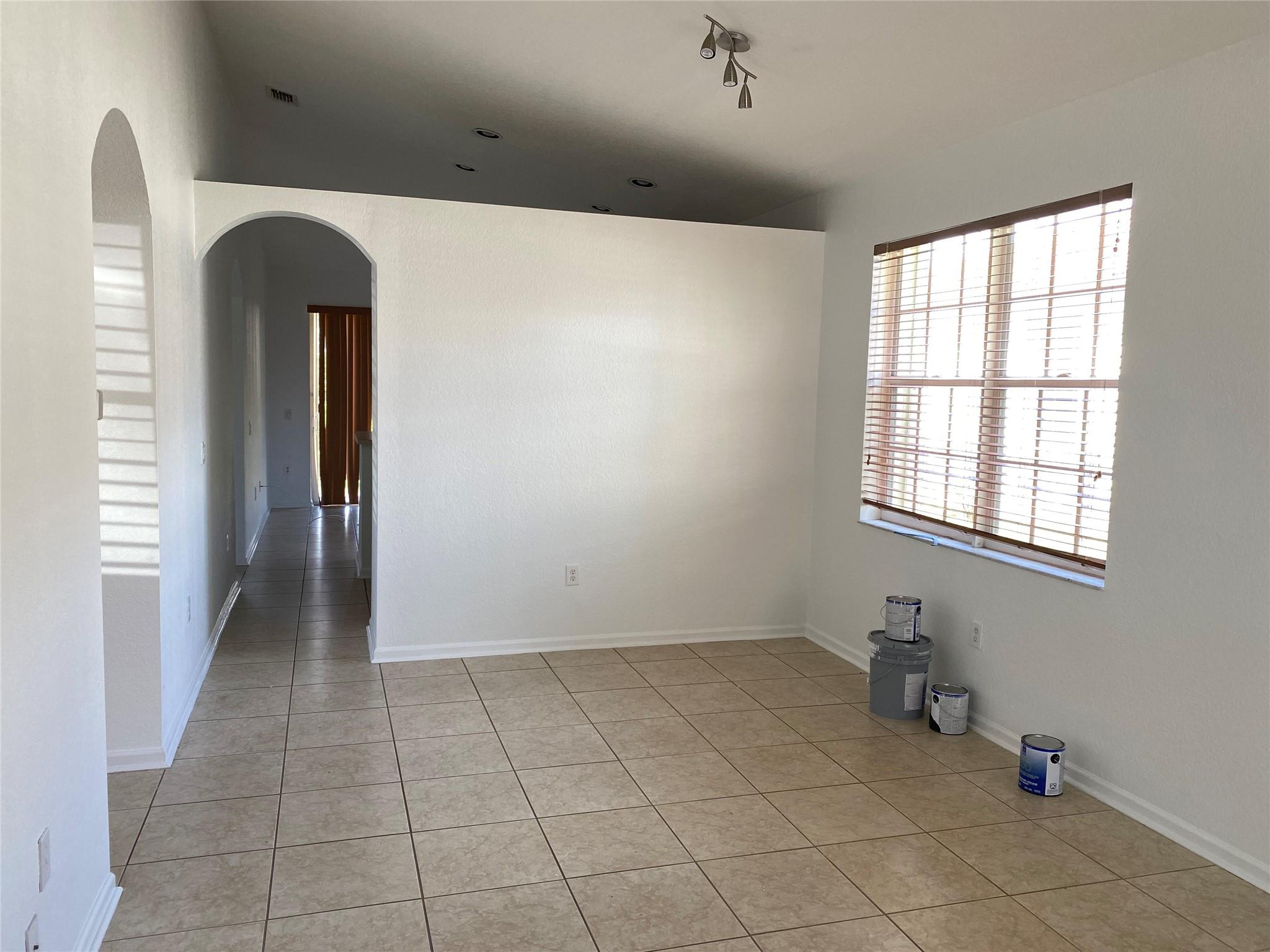 Walnut Creek Twnhms 170-2 - Residential Lease