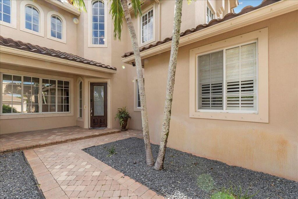 Photo of 11788 Knightsbridge Place, Wellington, FL 33449 (MLS # R11129696)