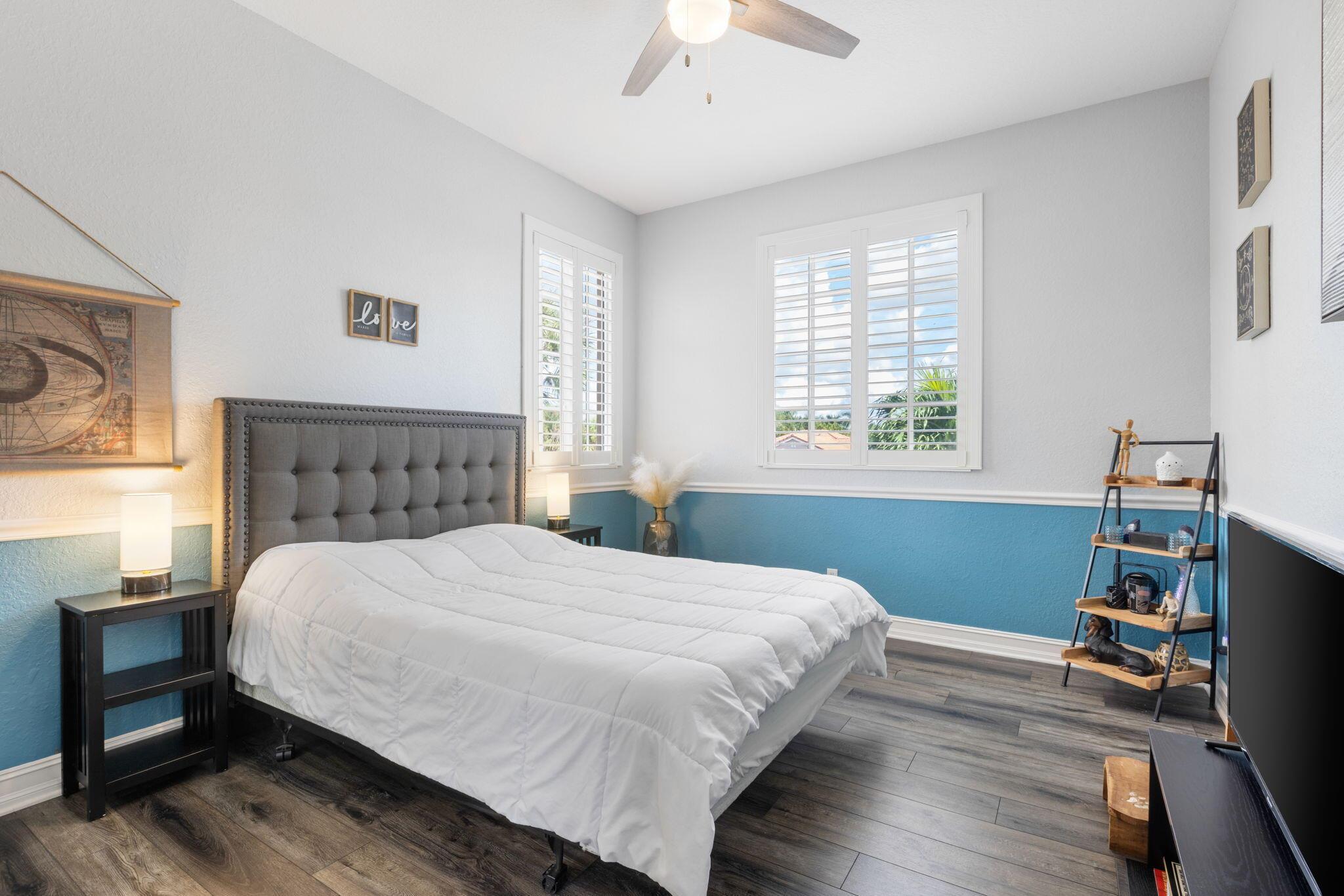 ISLES AT WELLINGTON 7 - Residential