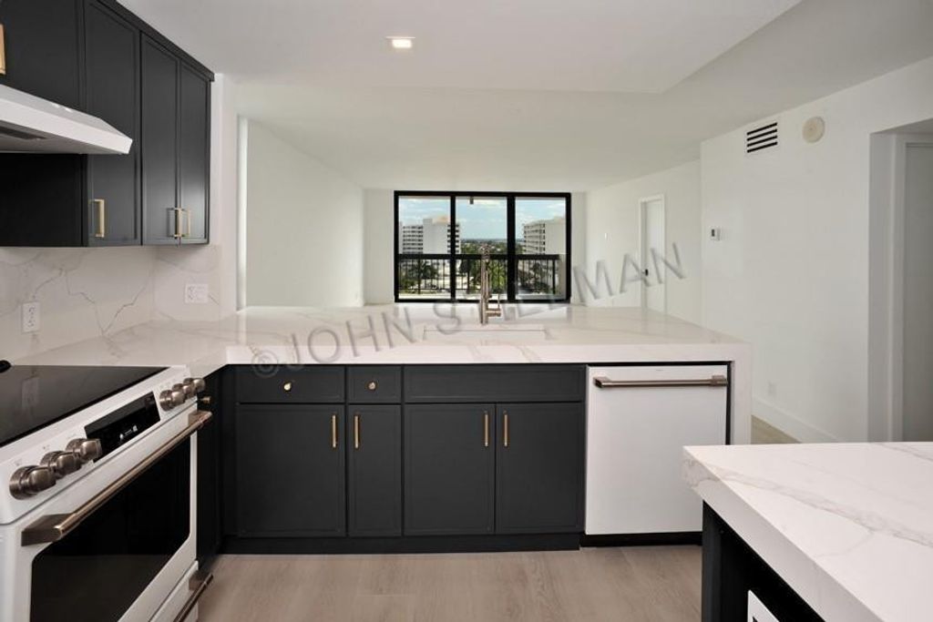 Photo of 4800 E Bayview Drive #901, Fort Lauderdale, FL 33308 (MLS # F10497235)