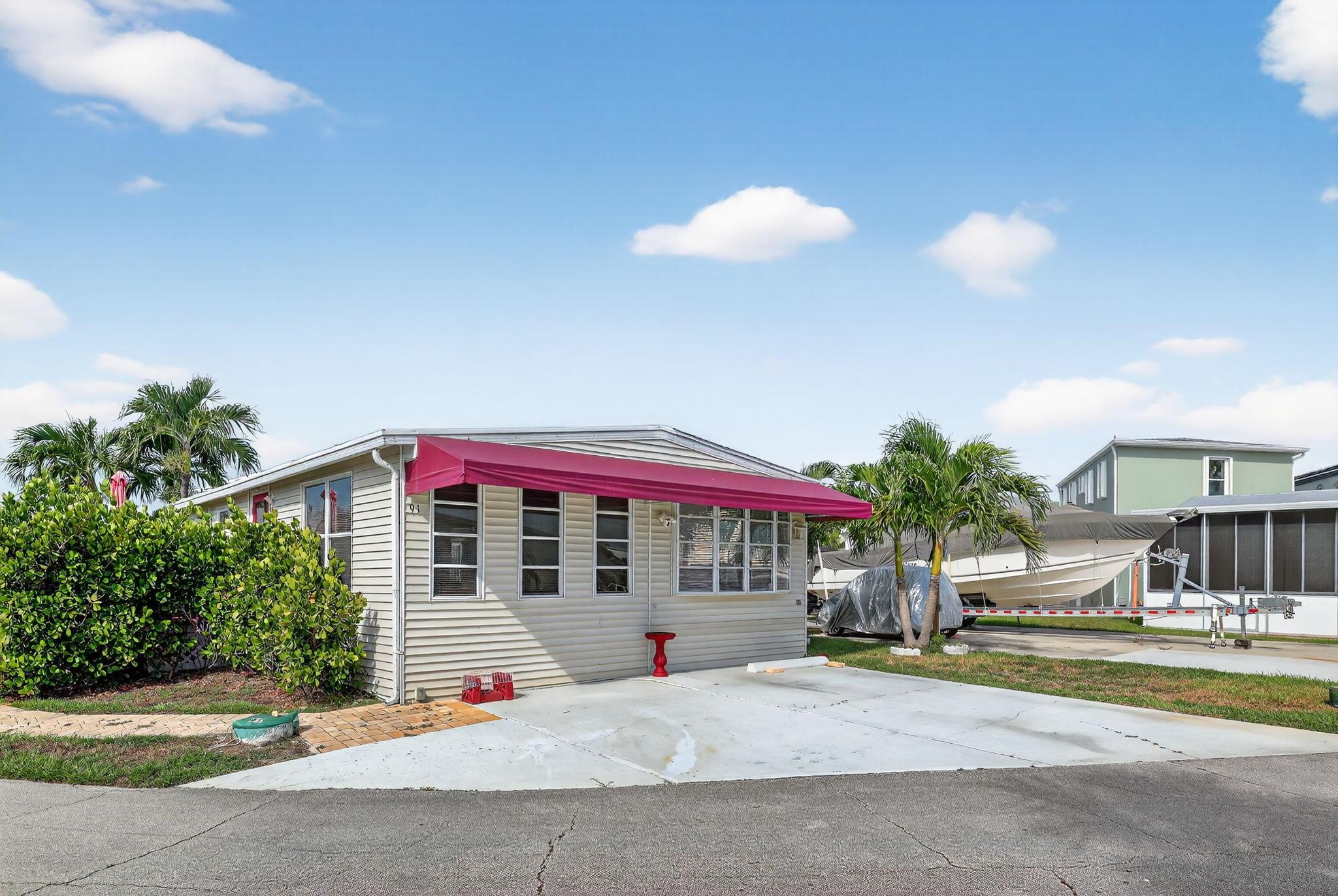91 Nettles Boulevard