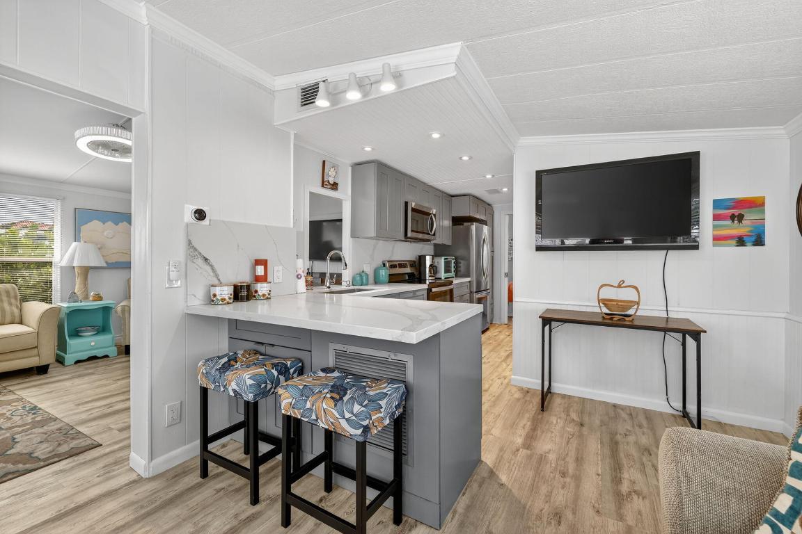 OUTDOOR RESORTS AT NETTLES ISLAND - Residential