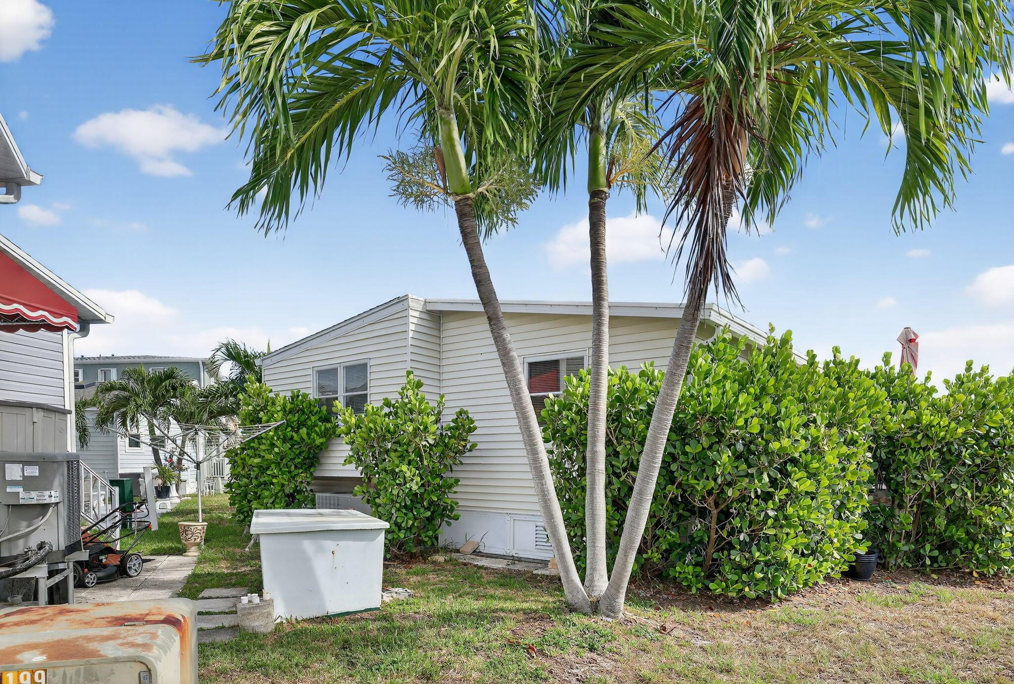 91 Nettles Boulevard