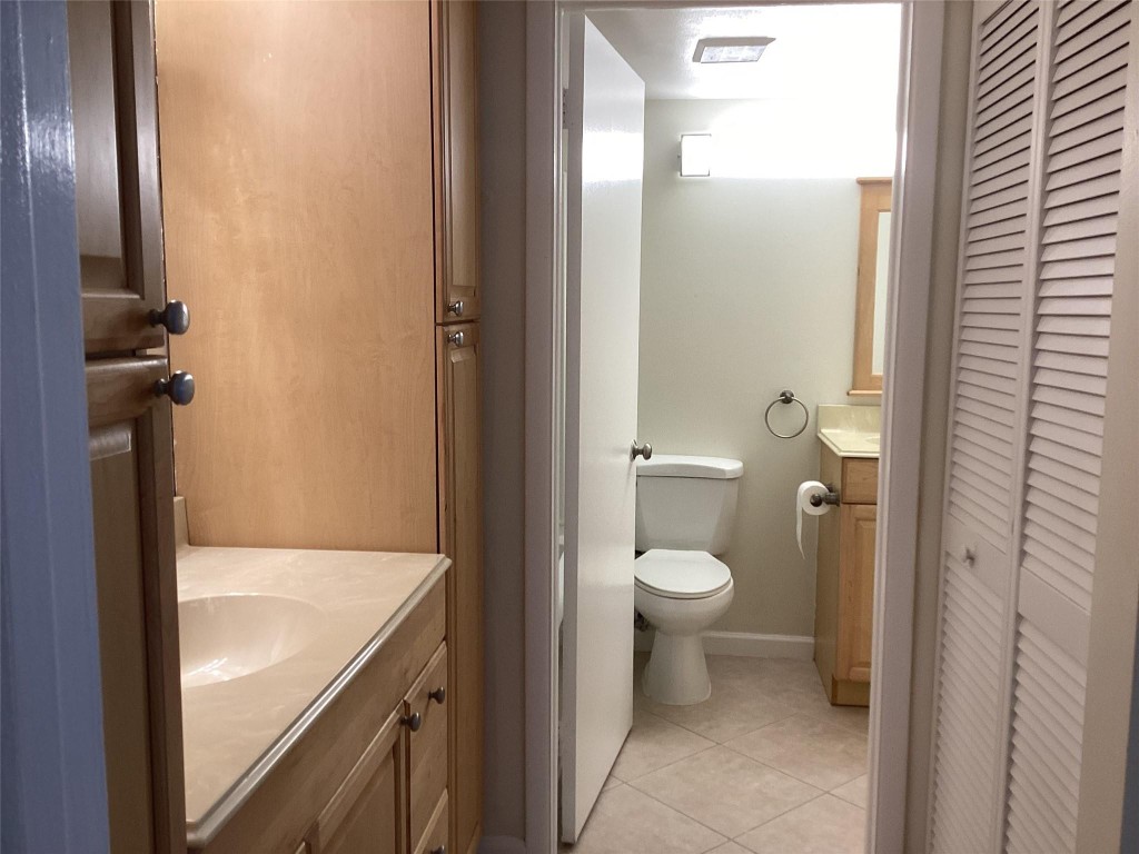 LA PINATA CONDO - Residential Lease