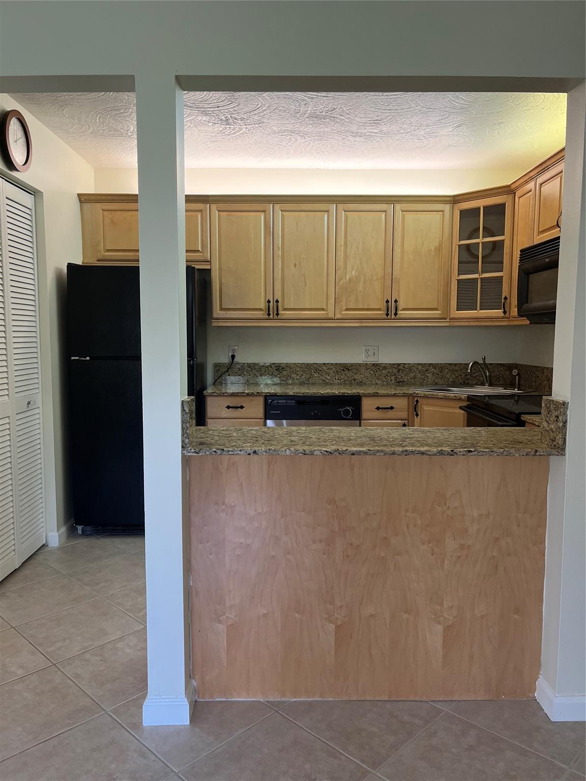 LA PINATA CONDO - Residential Lease