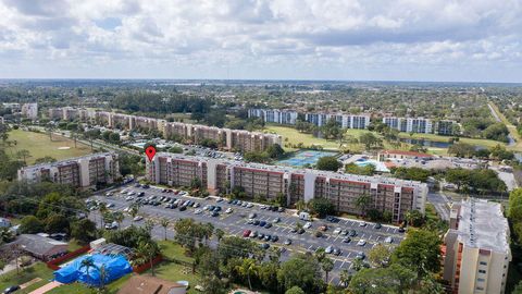 Tiny photo for 3590 Via #501, Lake Worth, FL 33467 (MLS # B26019041)
