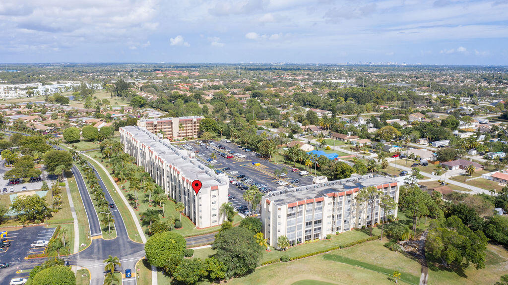 POINCIANA PLACE CONDO 1,2,8 AND 9 - Residential