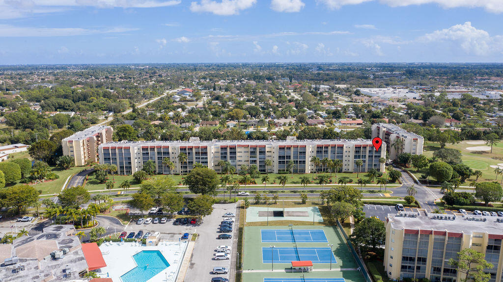 POINCIANA PLACE CONDO 1,2,8 AND 9 - Residential