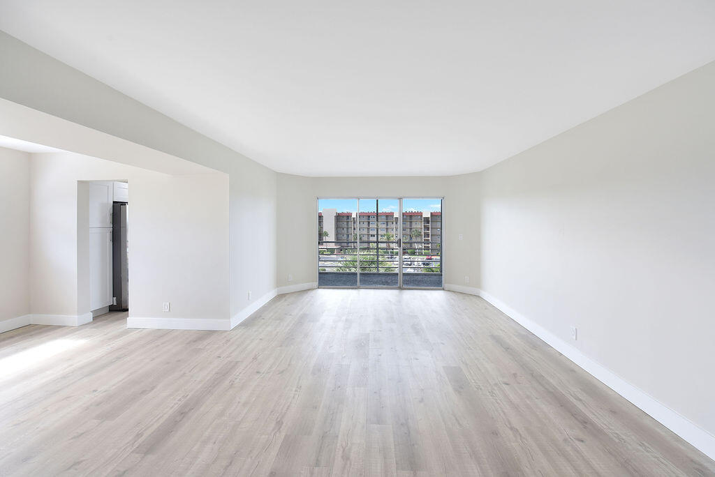 POINCIANA PLACE CONDO 1,2,8 AND 9 - Residential