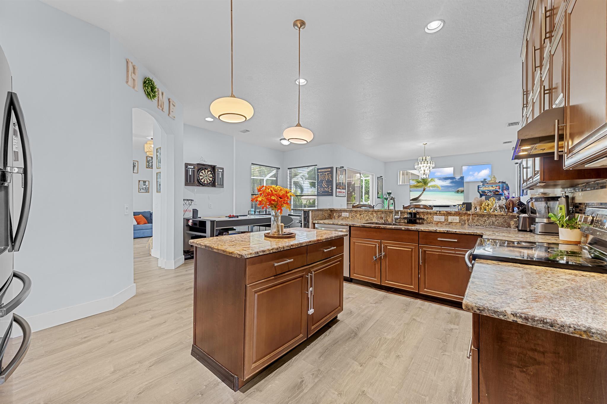 PORT ST LUCIE SECTION 41 - Residential Lease