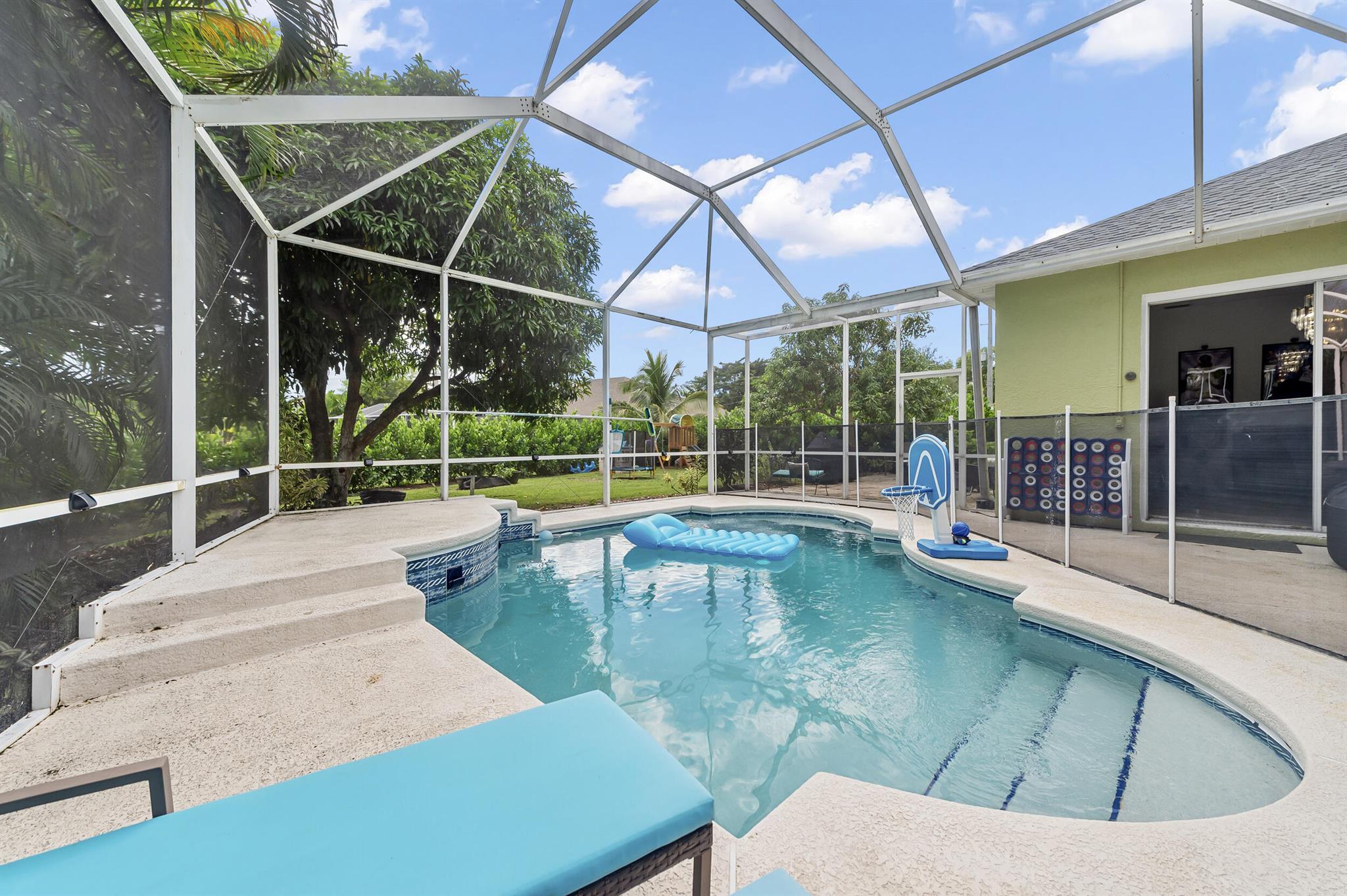 PORT ST LUCIE SECTION 41 - Residential Lease