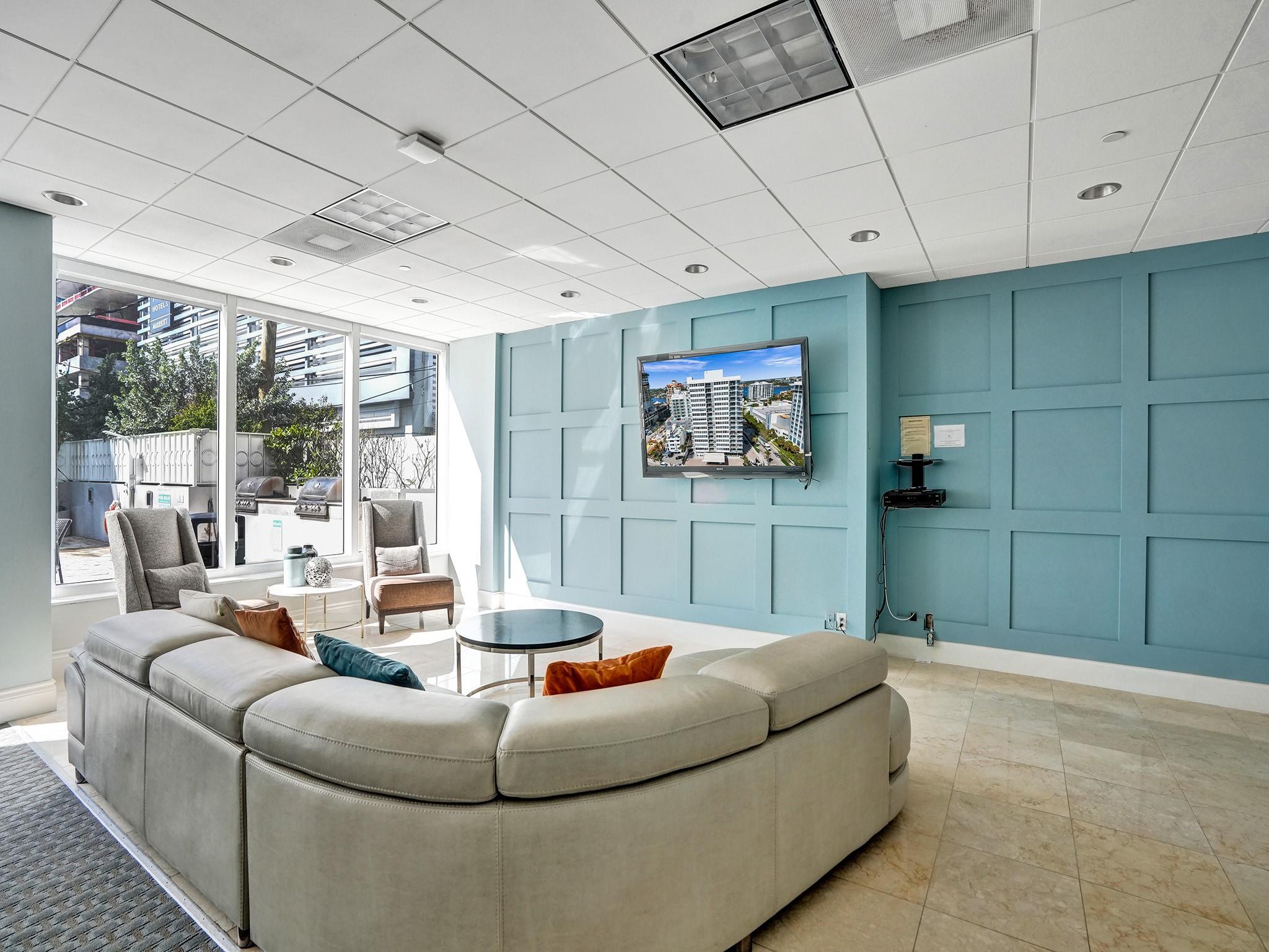 Seasons Condo - Residential Lease