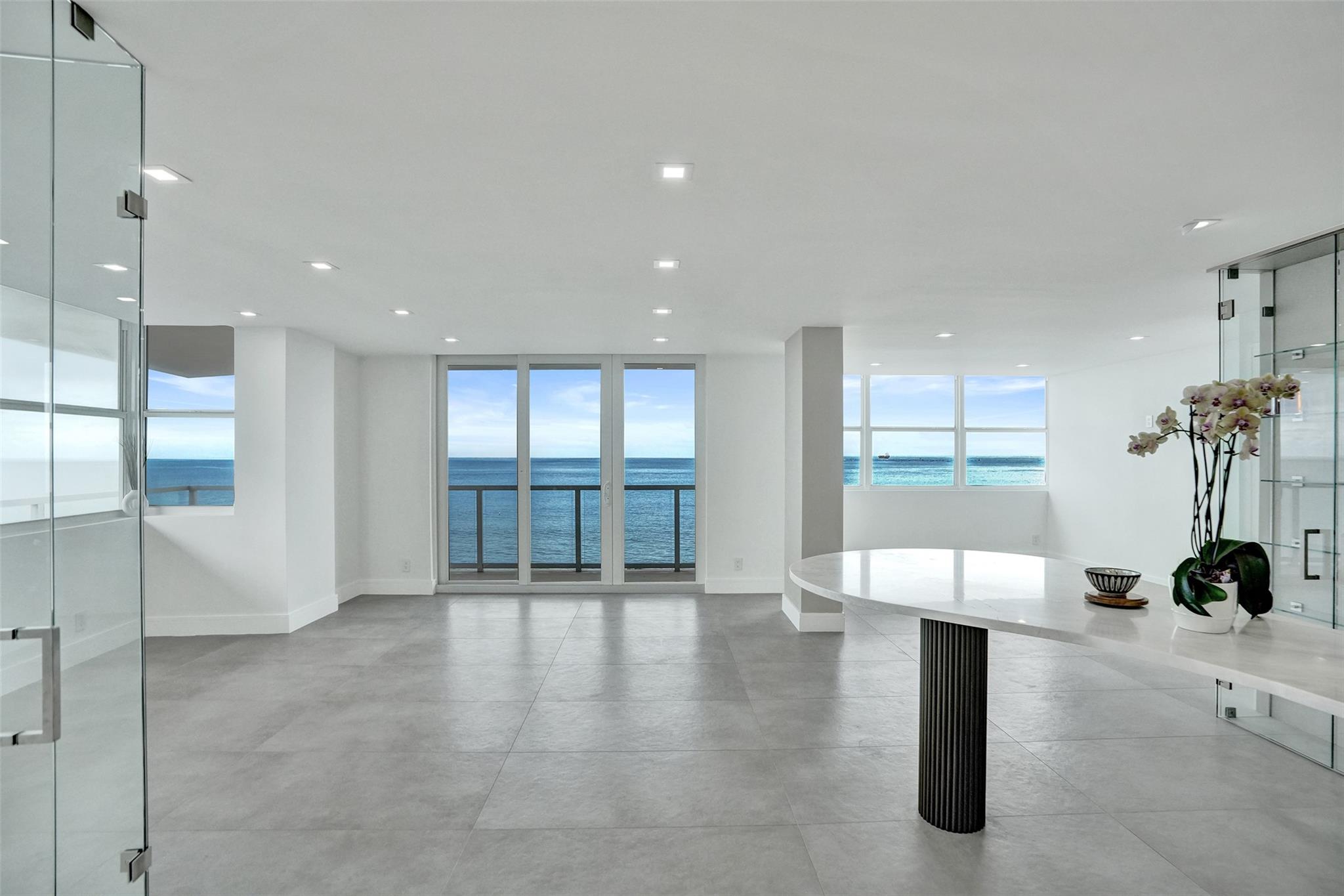 Seasons Condo - Residential Lease