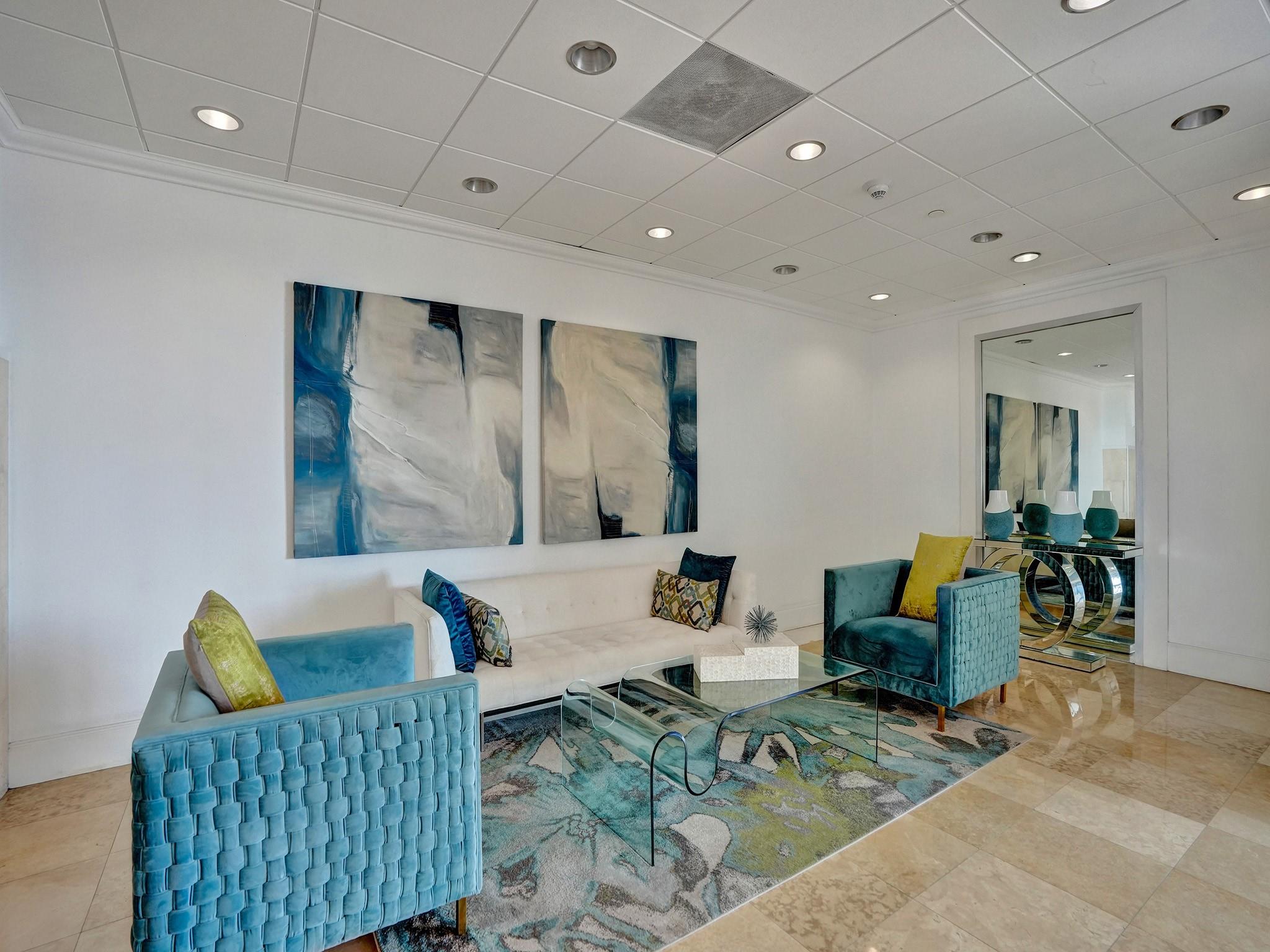 Seasons Condo - Residential Lease