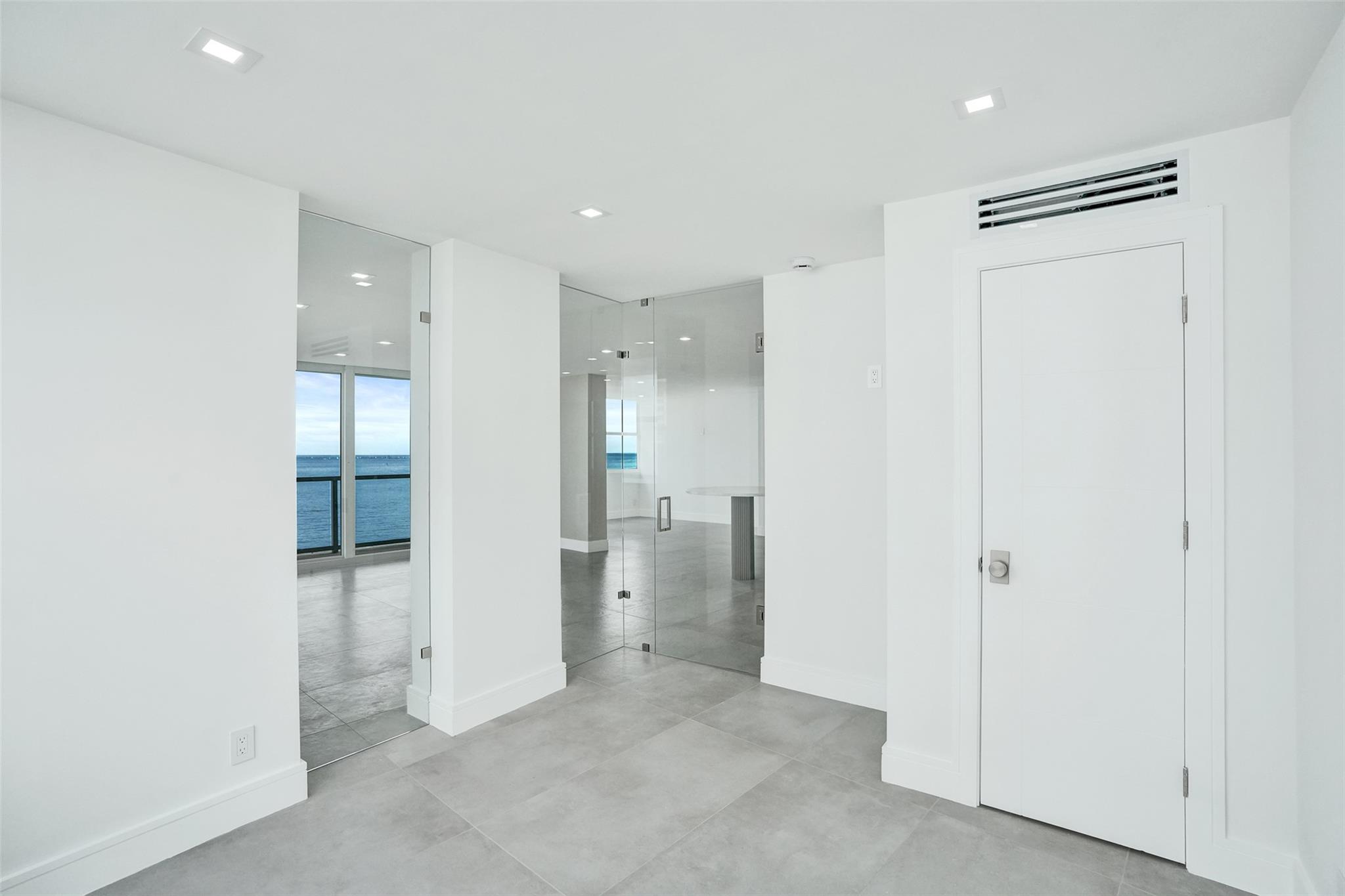 Seasons Condo - Residential Lease