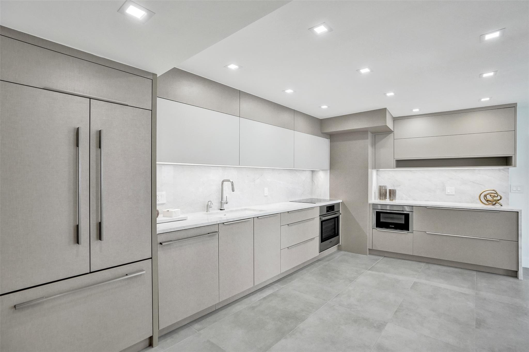 Seasons Condo - Residential Lease